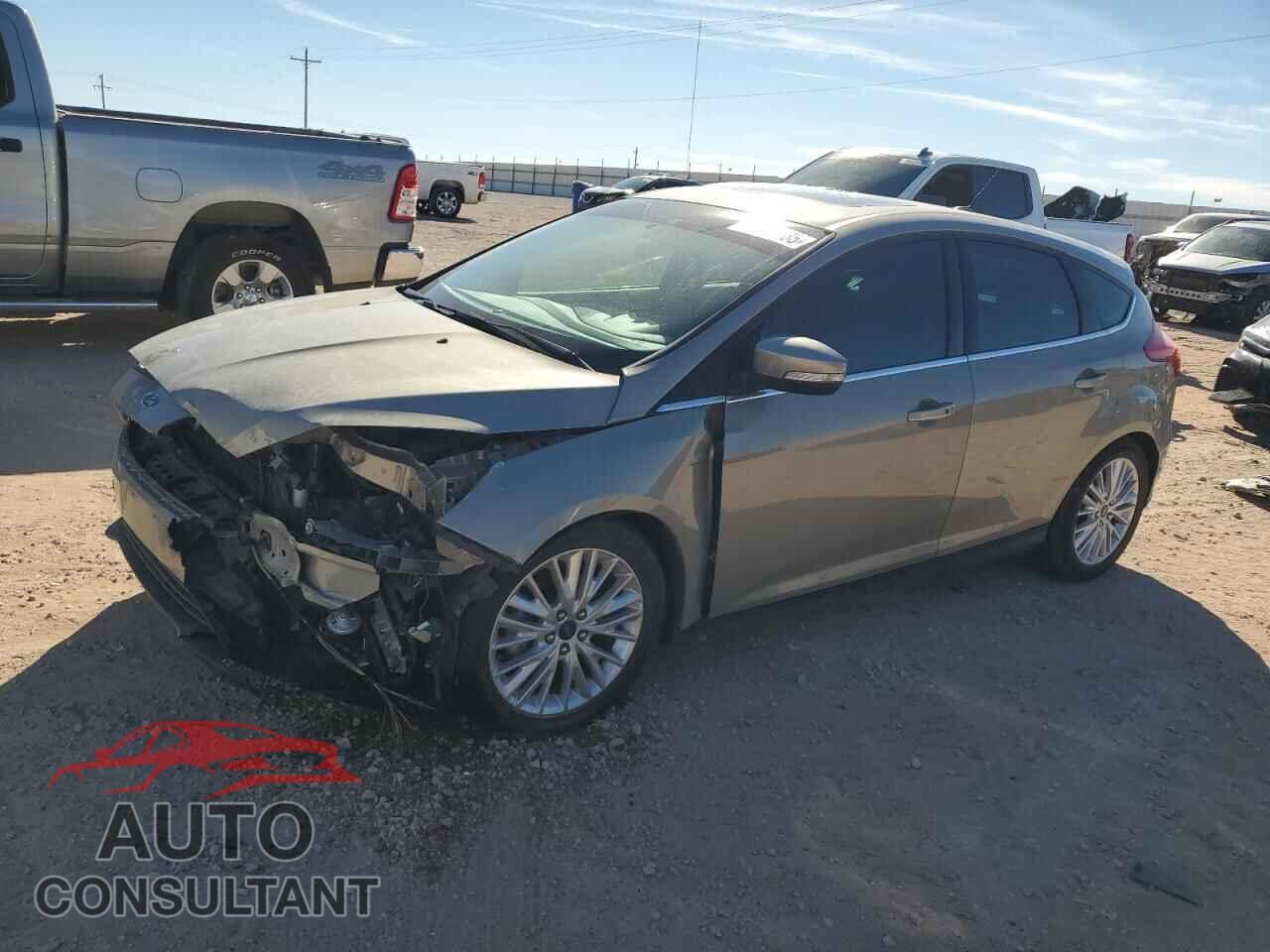 FORD FOCUS 2015 - 1FADP3N24FL348423
