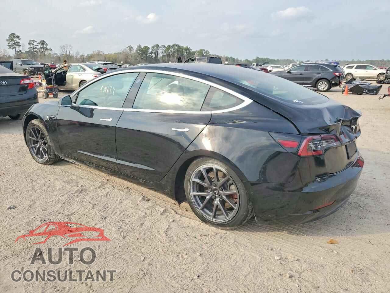 TESLA MODEL 3 2020 - 5YJ3E1EA2LF606458