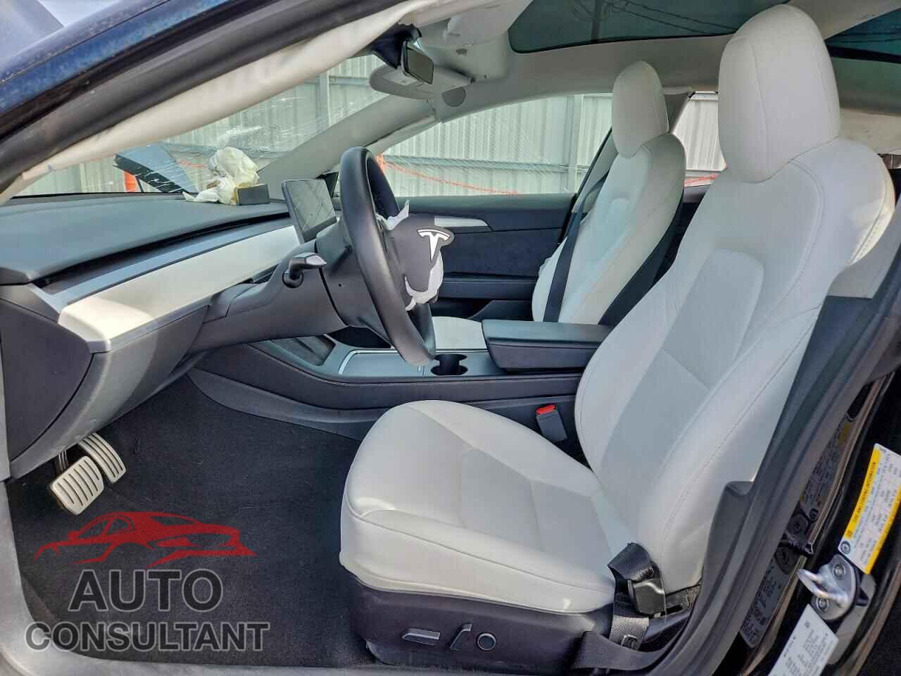TESLA MODEL 3 2022 - 5YJ3E1EC2NF354456