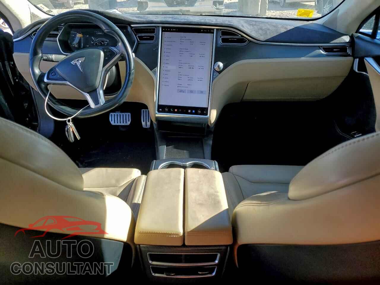 TESLA MODEL S 2017 - 5YJSA1E4XHF200789