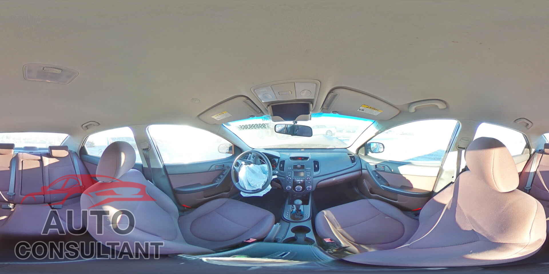 KIA FORTE 2010 - KNAFU4A24A5100500