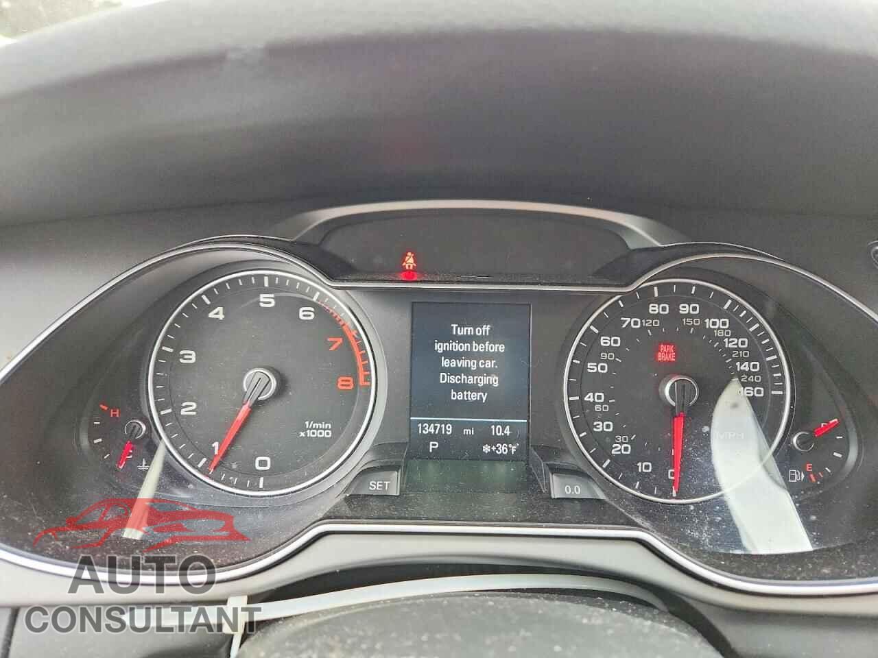 AUDI A4 2013 - WAUFFAFLXDN032959