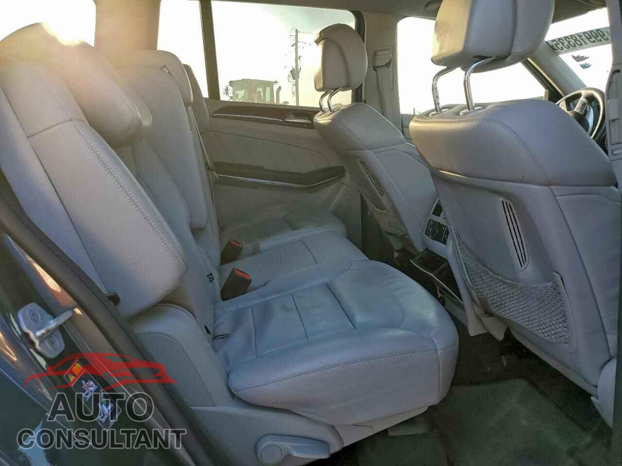 MERCEDES-BENZ GL-CLASS 2014 - 4JGDF7DE8EA363075