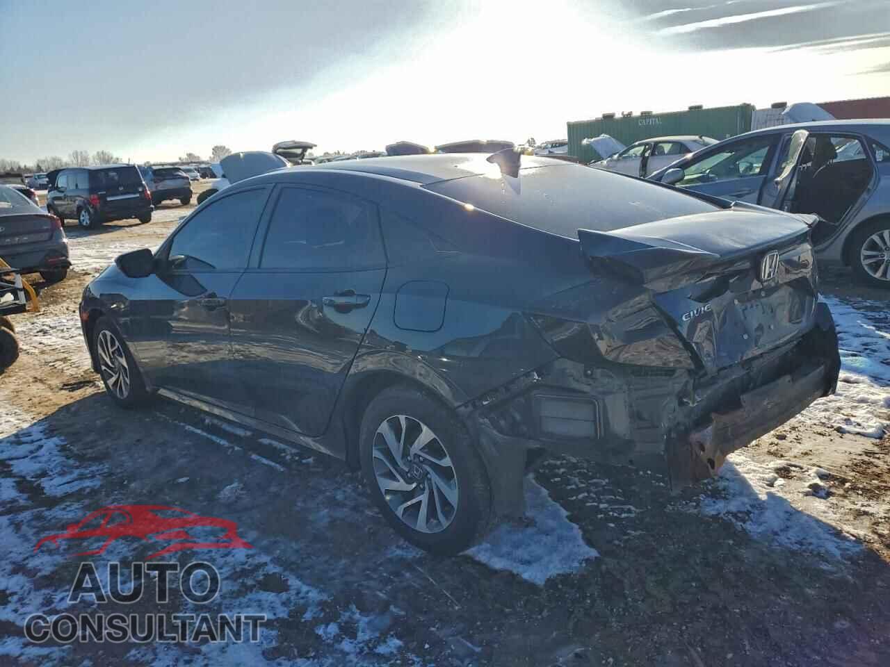 HONDA CIVIC 2018 - 2HGFC2F72JH589357