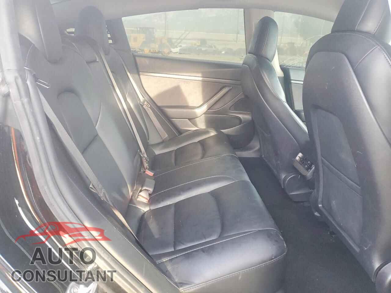 TESLA MODEL 3 2021 - 5YJ3E1EA3MF876459