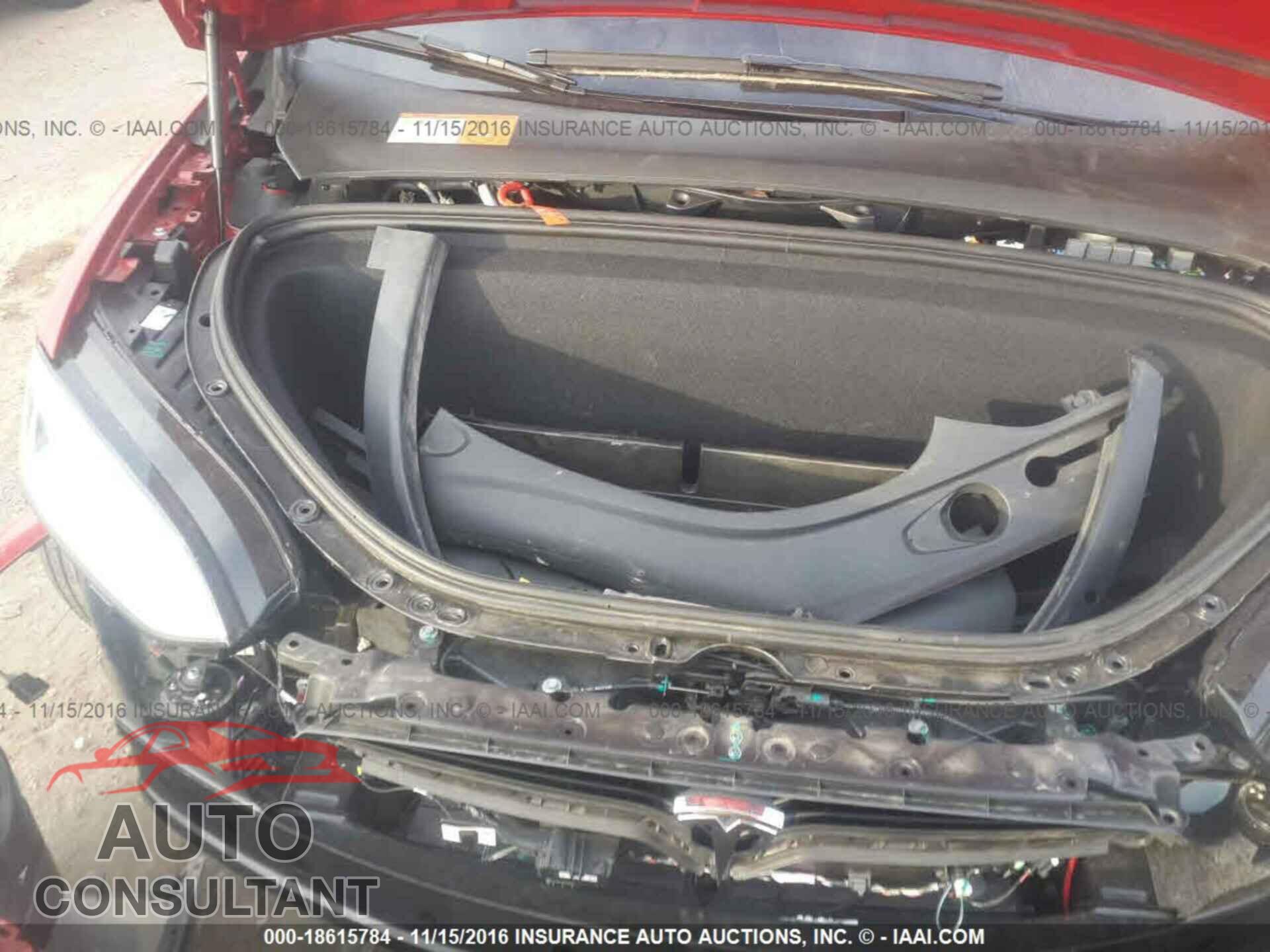 TESLA MODEL X 2016 - 5YJXCBE21GF006123