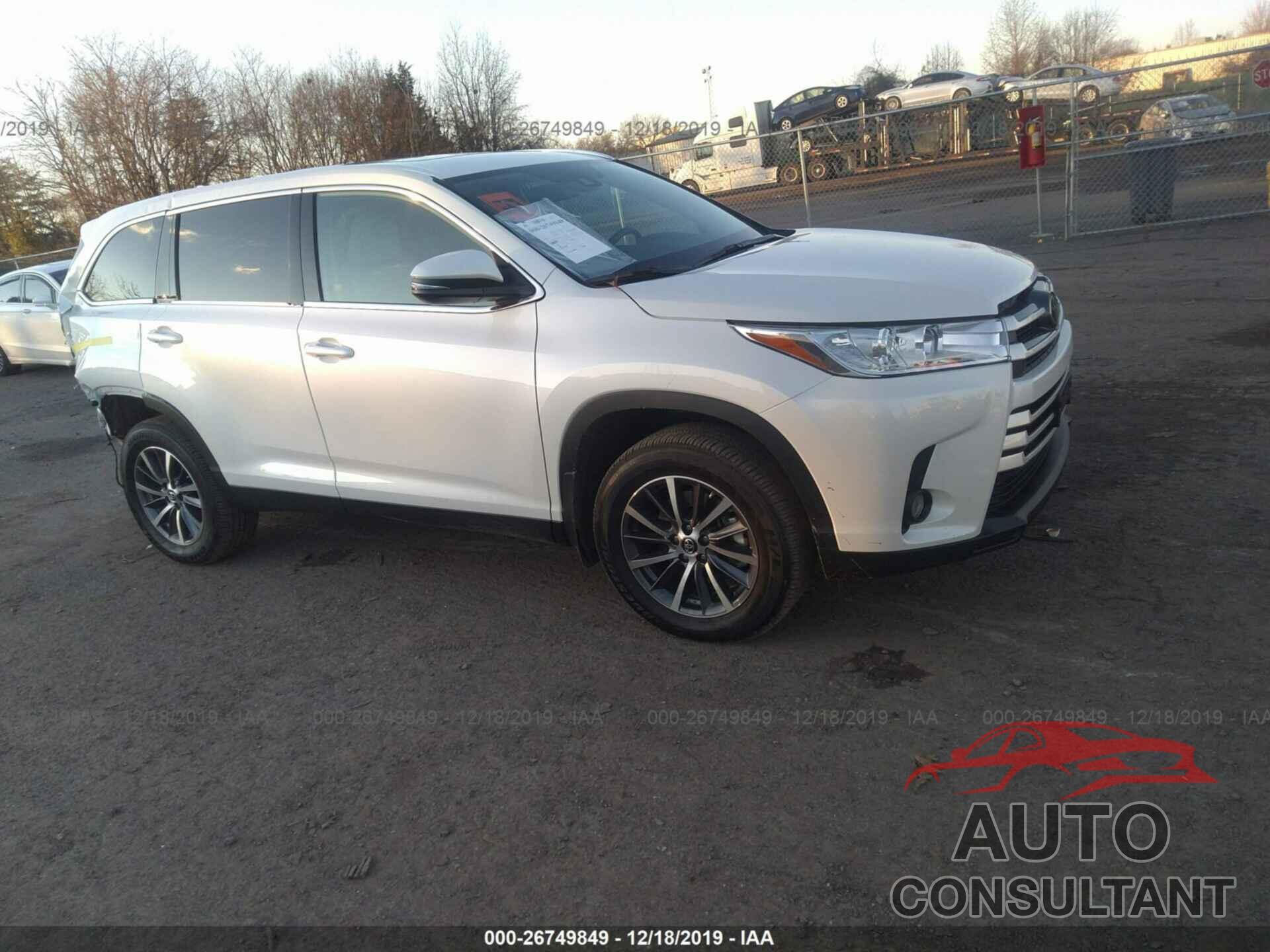 TOYOTA HIGHLANDER 2019 - 5TDJZRFH1KS619492