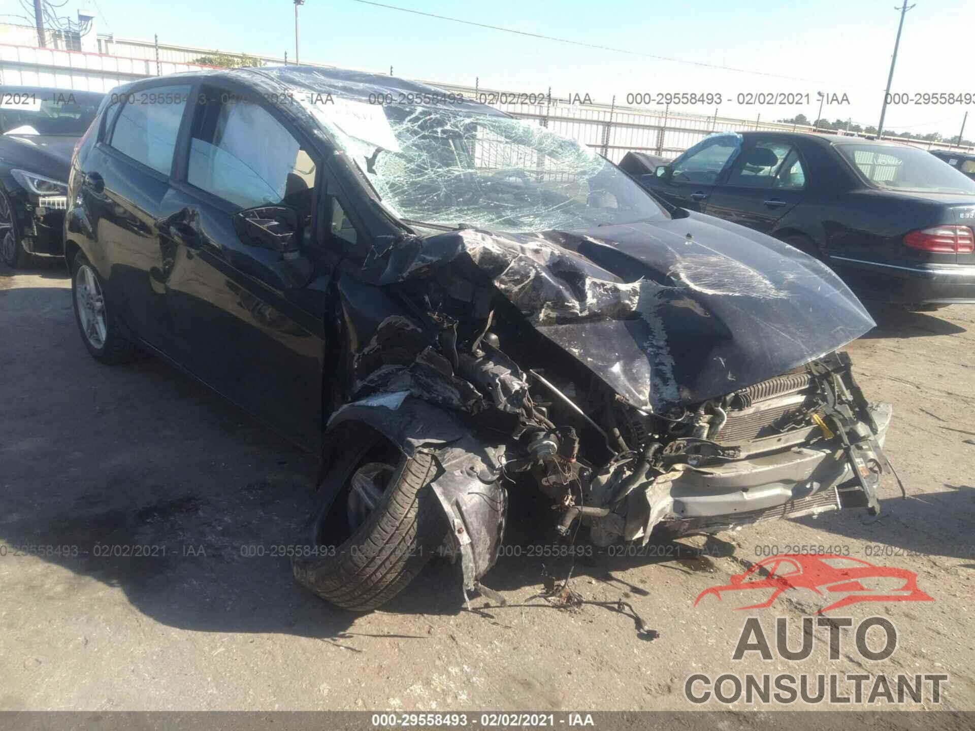 FORD FIESTA 2017 - 3FADP4EJ8HM115532