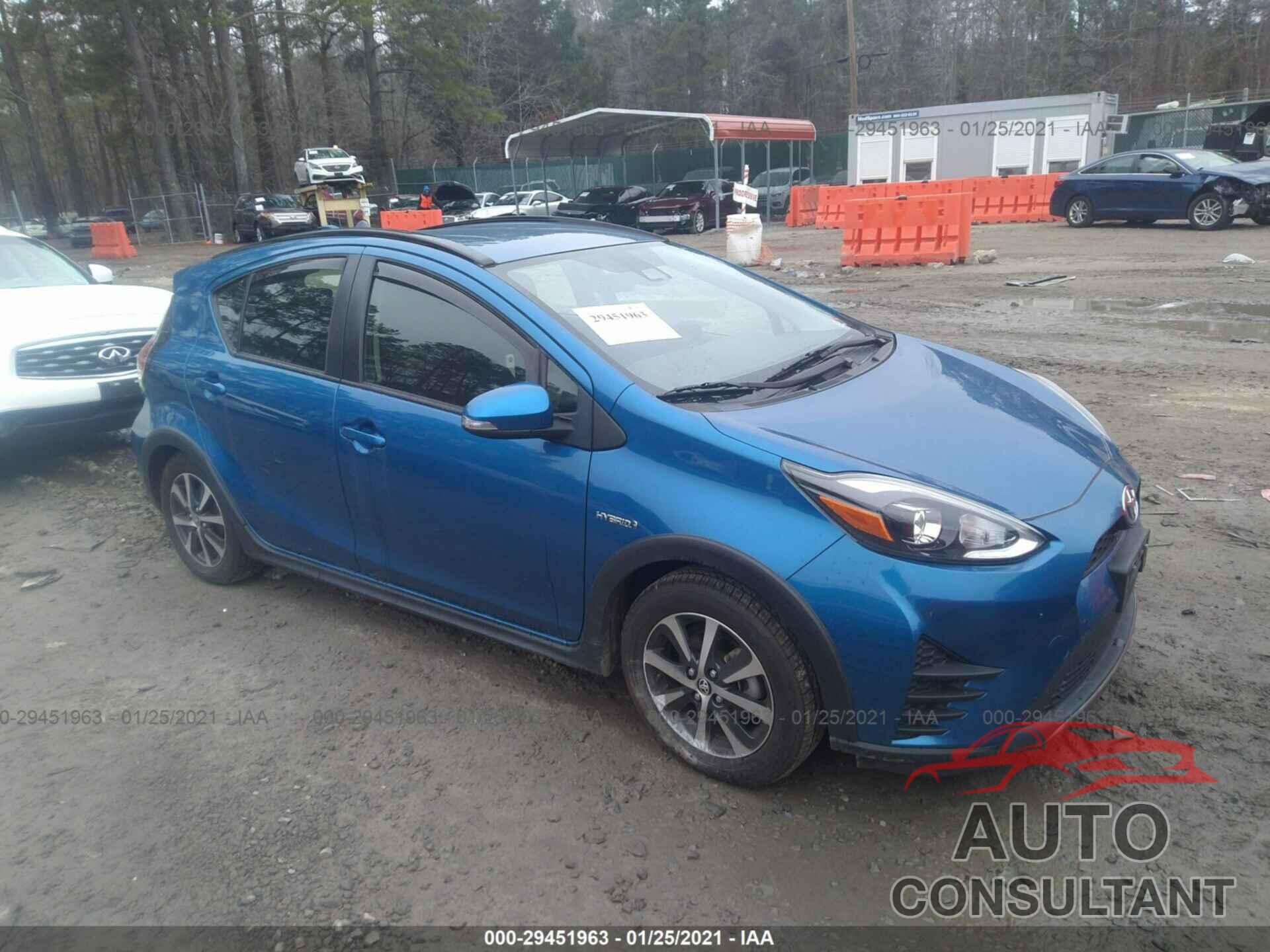 TOYOTA PRIUS C 2018 - JTDKDTB38J1605563