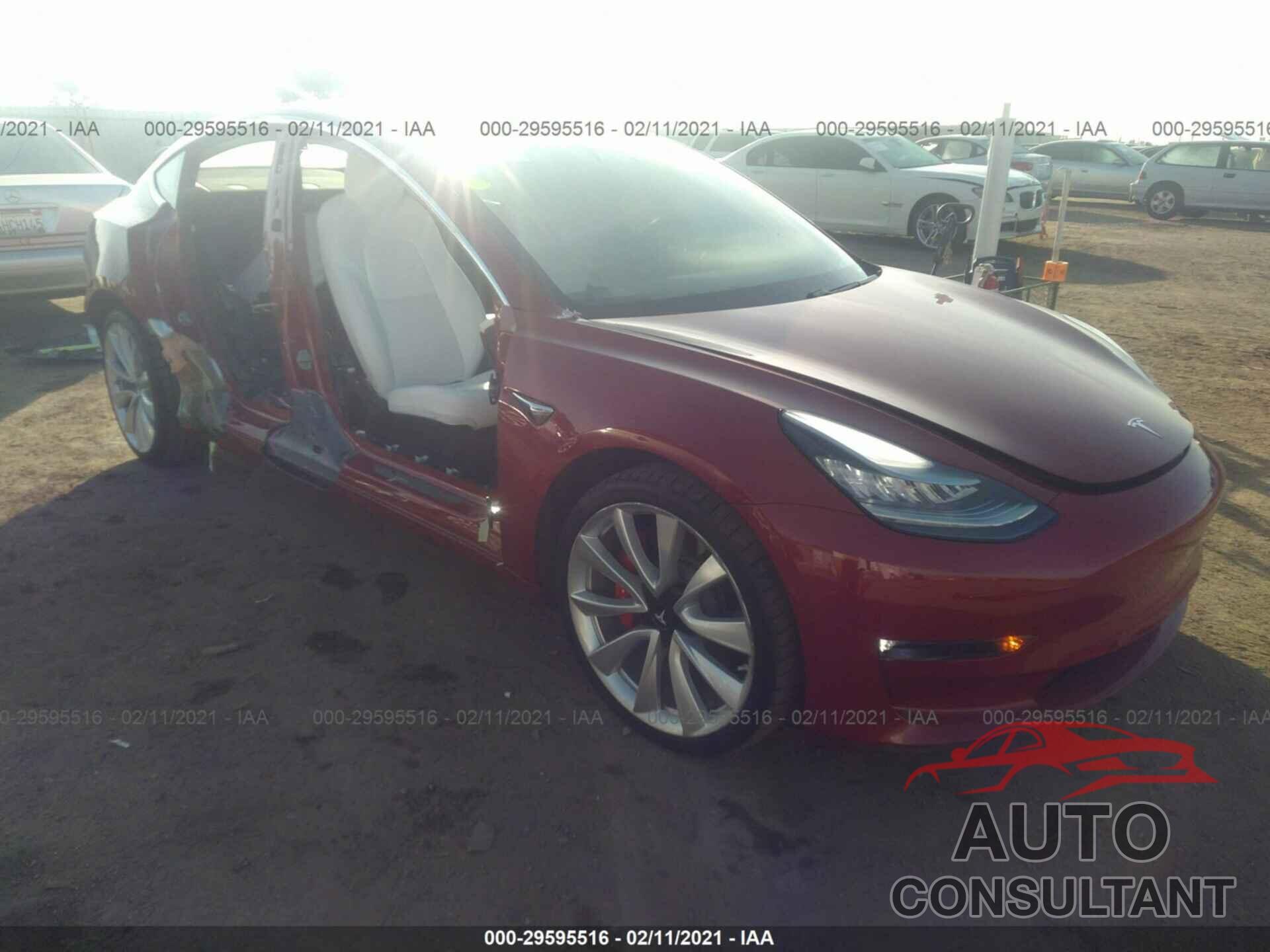 TESLA MODEL 3 2018 - 5YJ3E1EB5JF079862