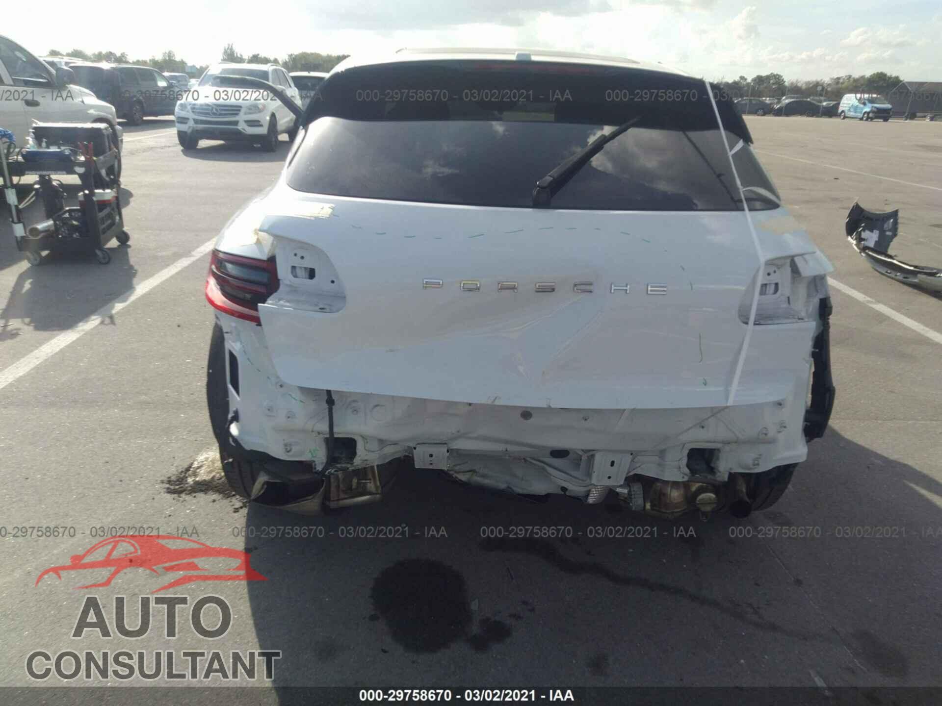 PORSCHE MACAN 2018 - WP1AA2A54JLB19434