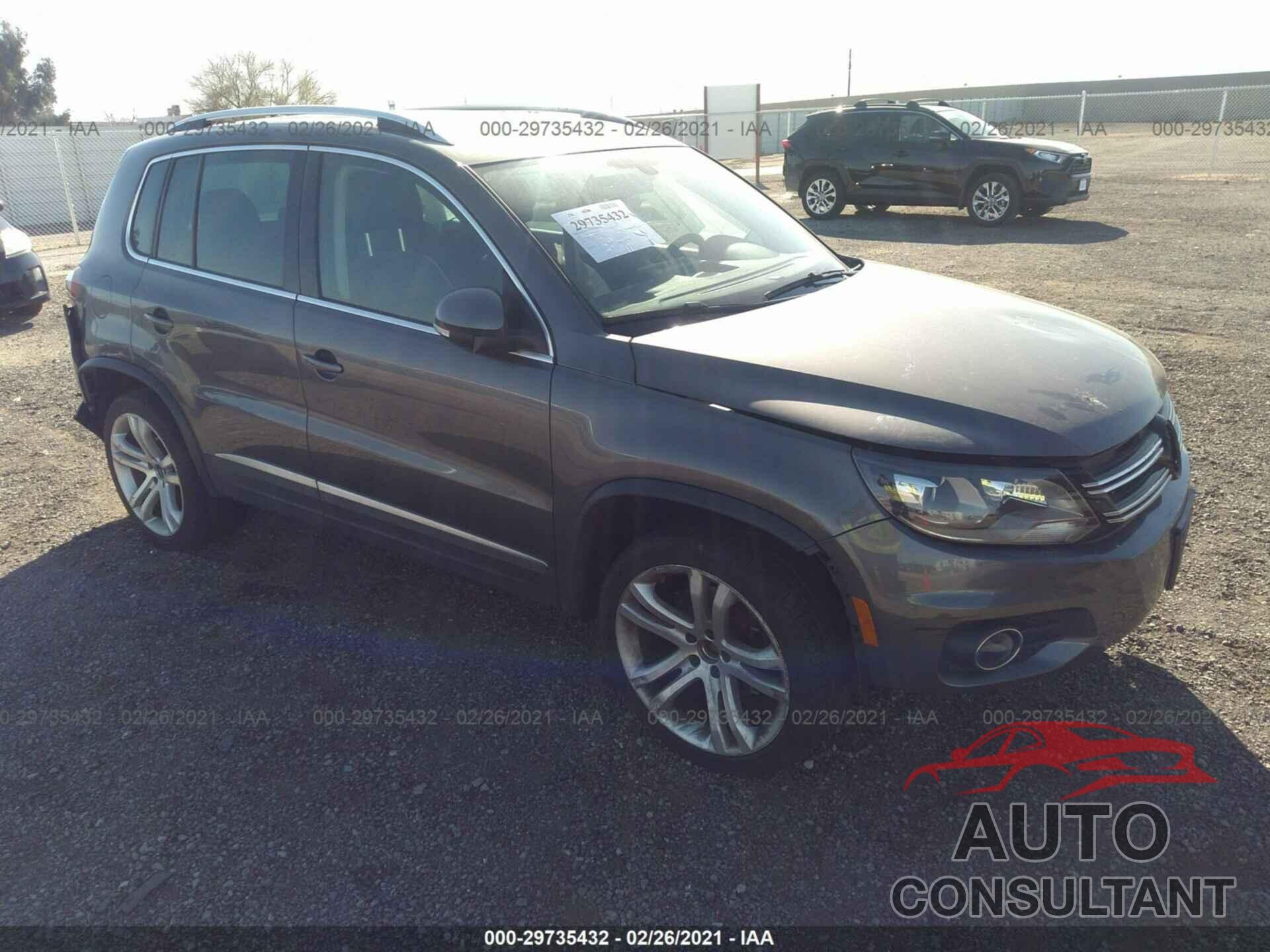 VOLKSWAGEN TIGUAN 2016 - WVGAV7AX3GW535420