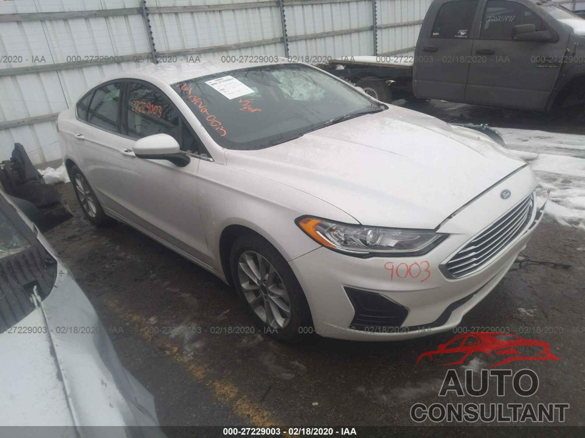 FORD FUSION 2020 - 3FA6P0HD7LR110759