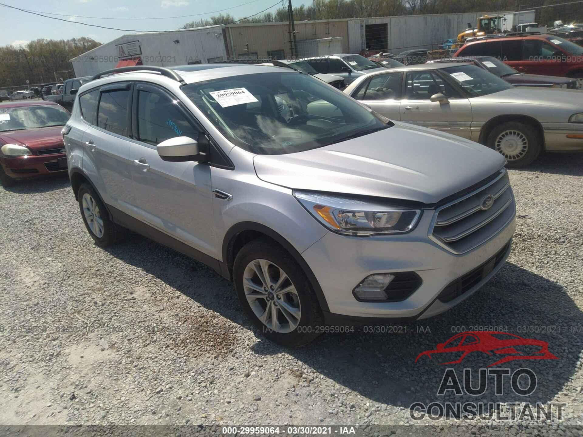 FORD ESCAPE 2018 - 1FMCU0GDXJUD13797