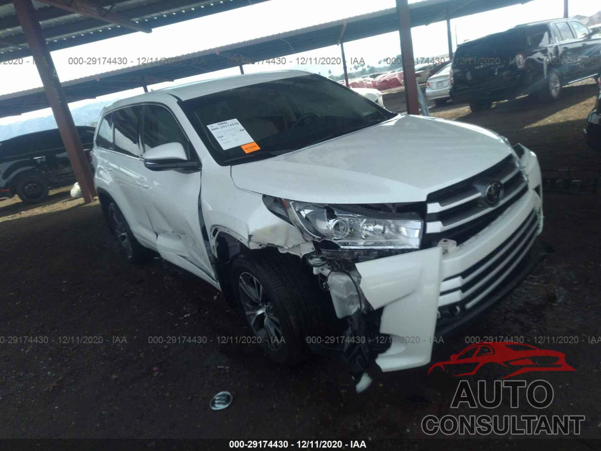 TOYOTA HIGHLANDER 2017 - 5TDBZRFH3HS433952