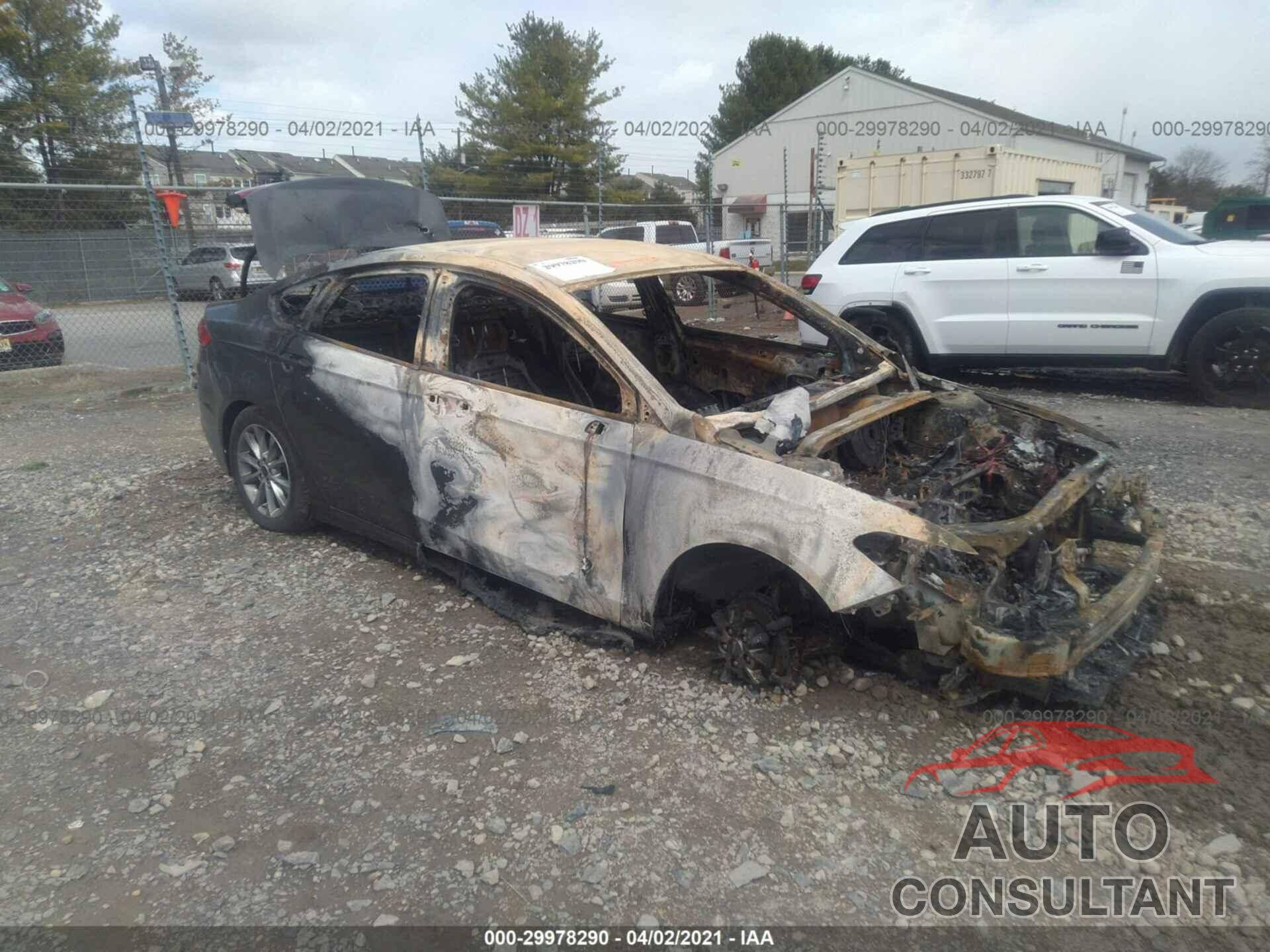 FORD FUSION 2017 - 3FA6P0H73HR369895