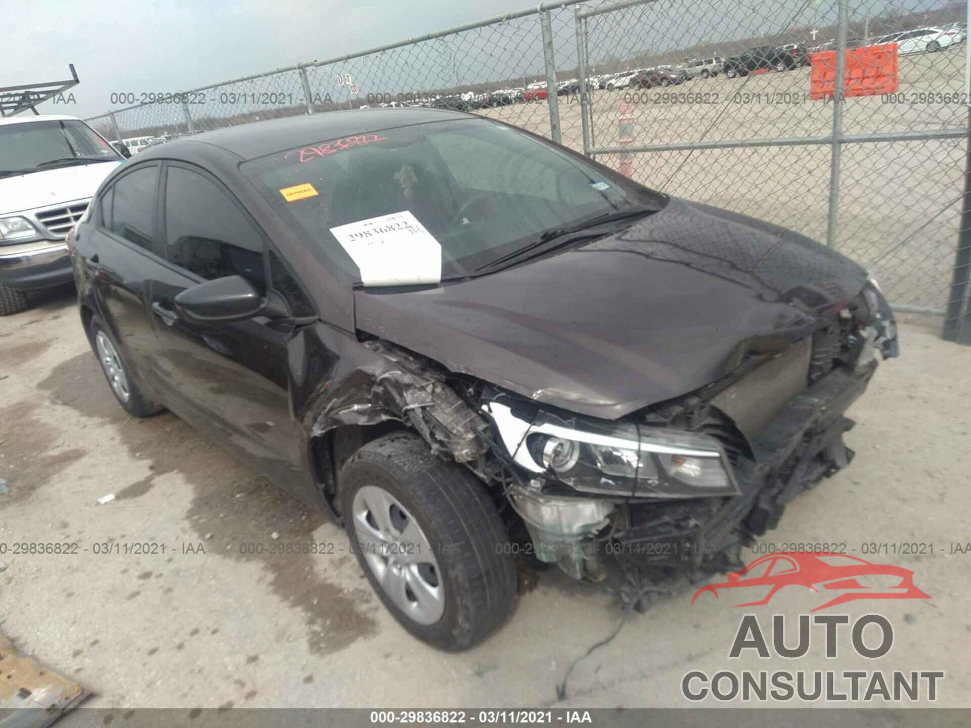 KIA FORTE 2017 - 3KPFL4A7XHE024944