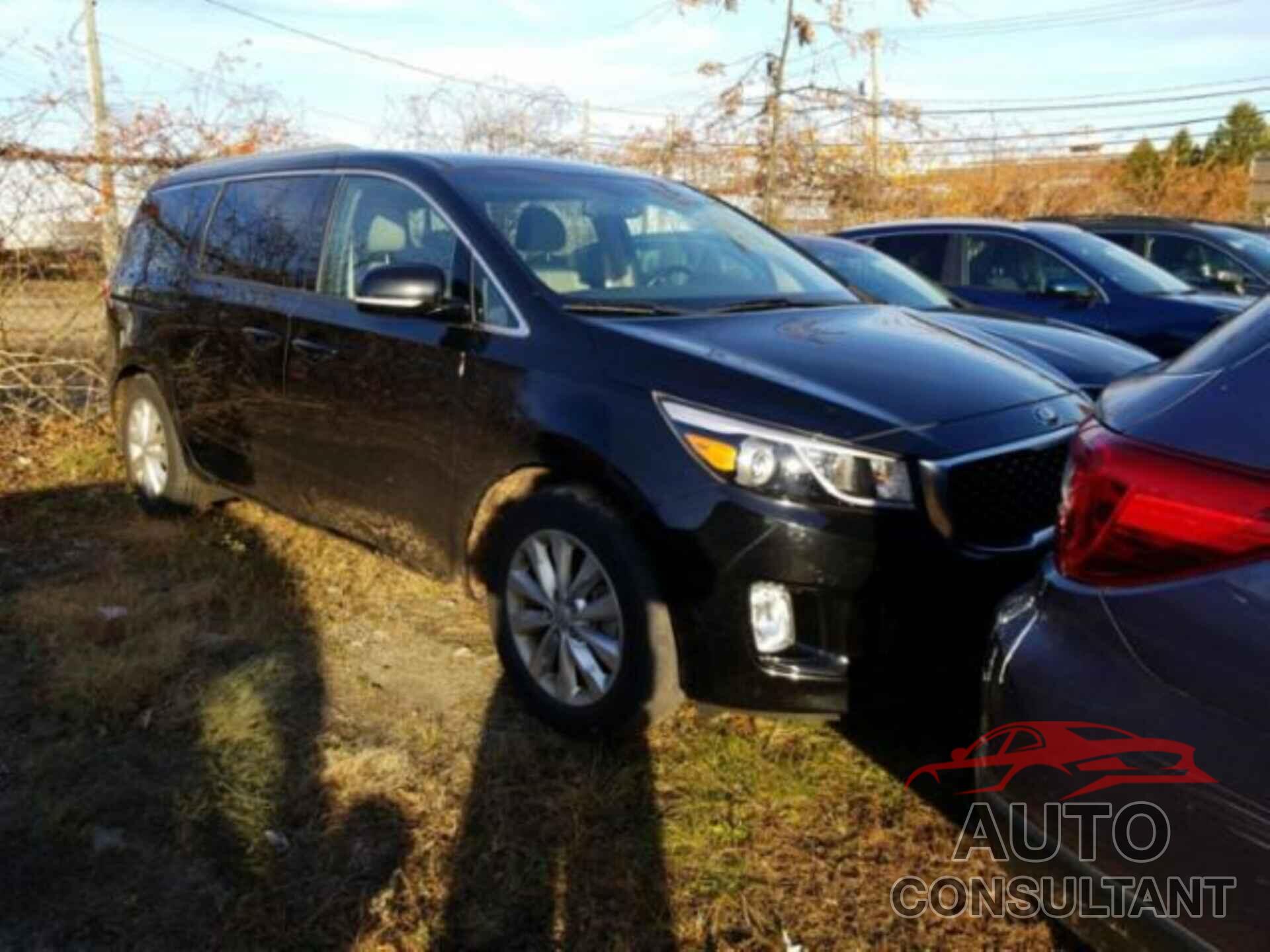 KIA SEDONA 2017 - KNDMC5C16H6260423