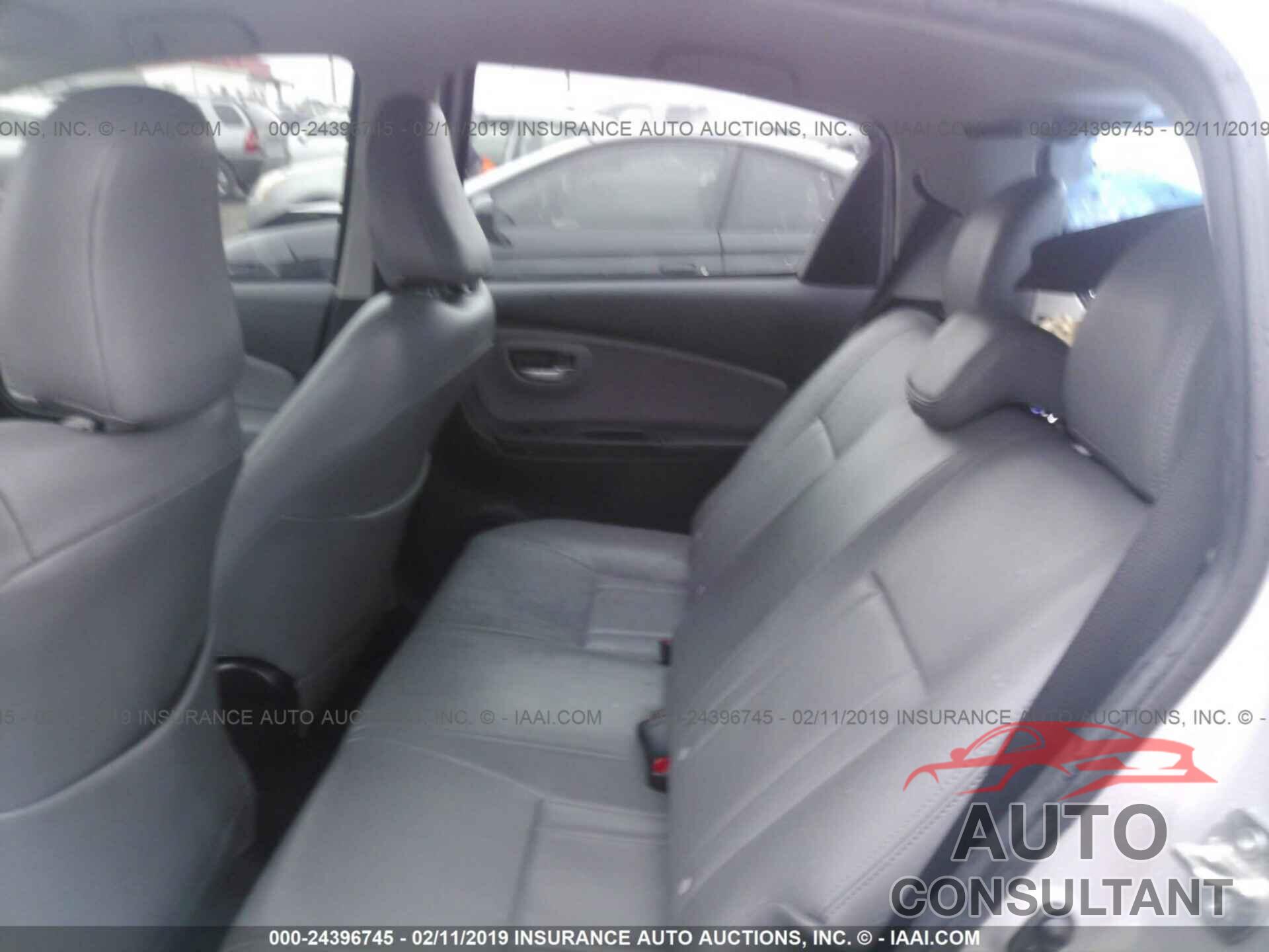 TOYOTA YARIS 2015 - VNKKTUD3XFA035151