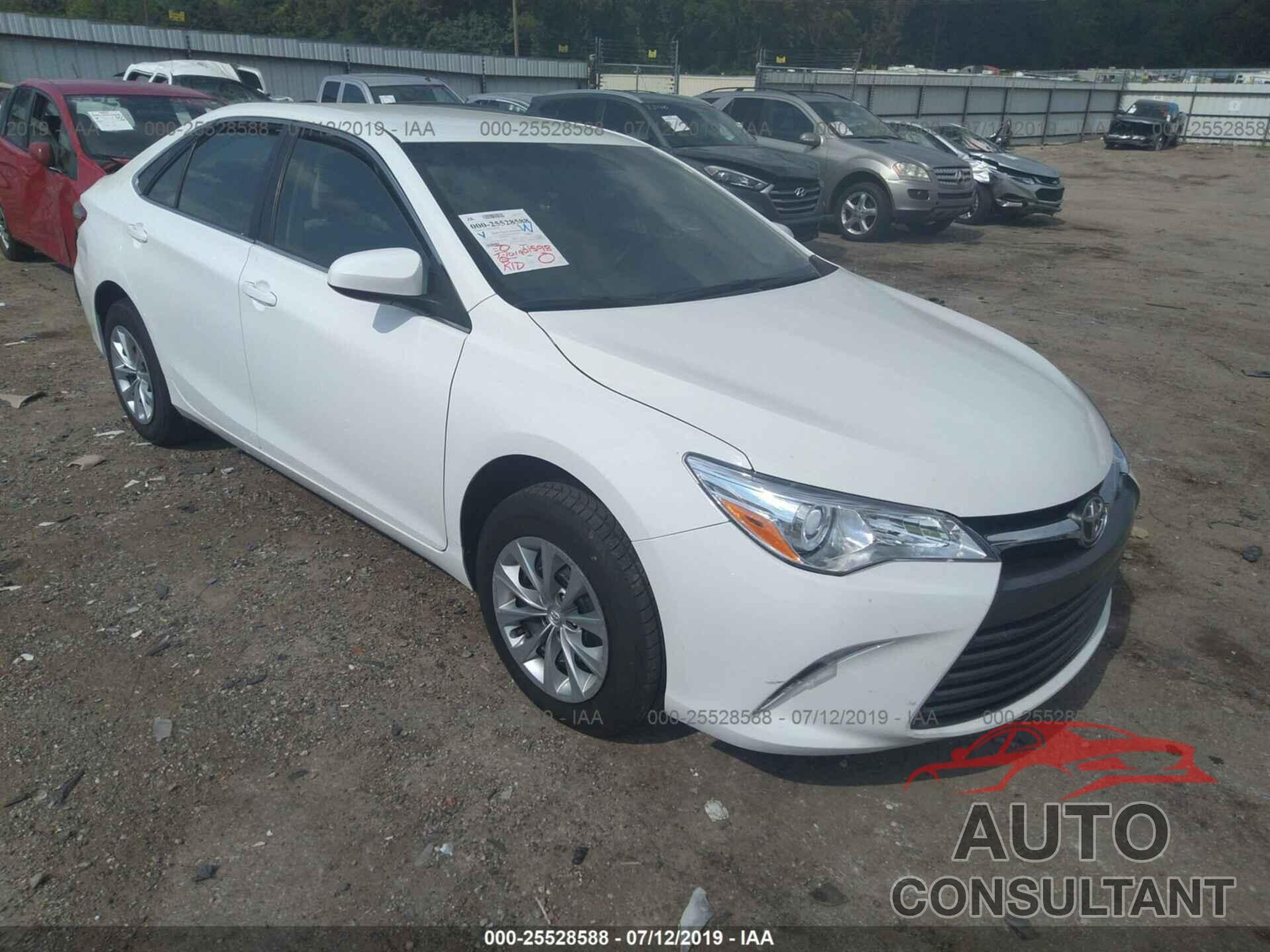TOYOTA CAMRY 2015 - 4T1BF1FK8FU944471
