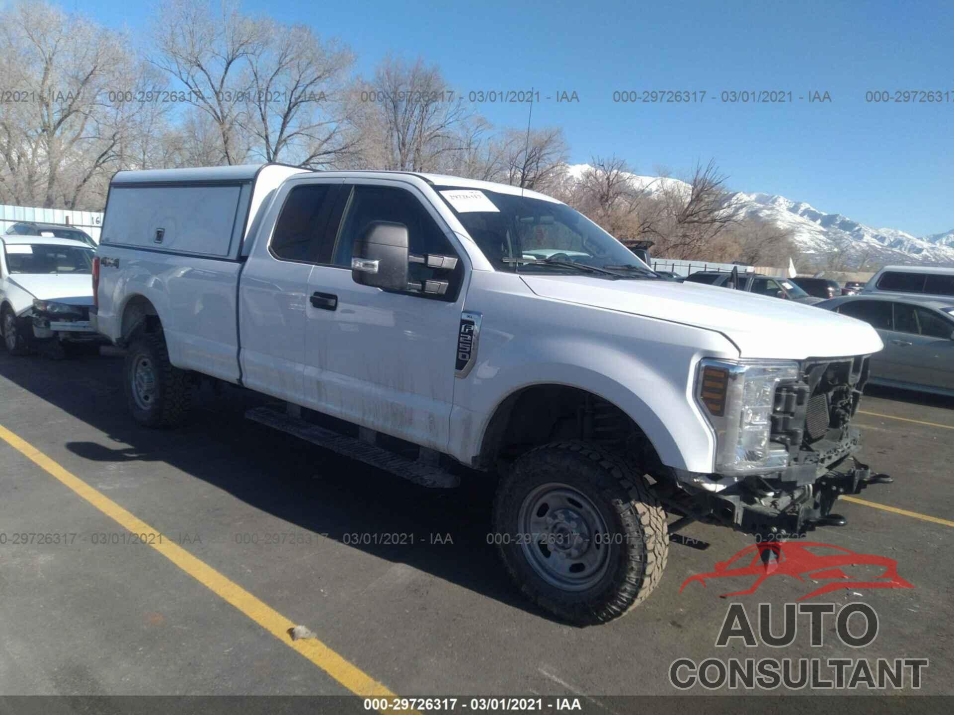 FORD SUPER DUTY F-250 SRW 2018 - 1FT7X2B65JEC68912