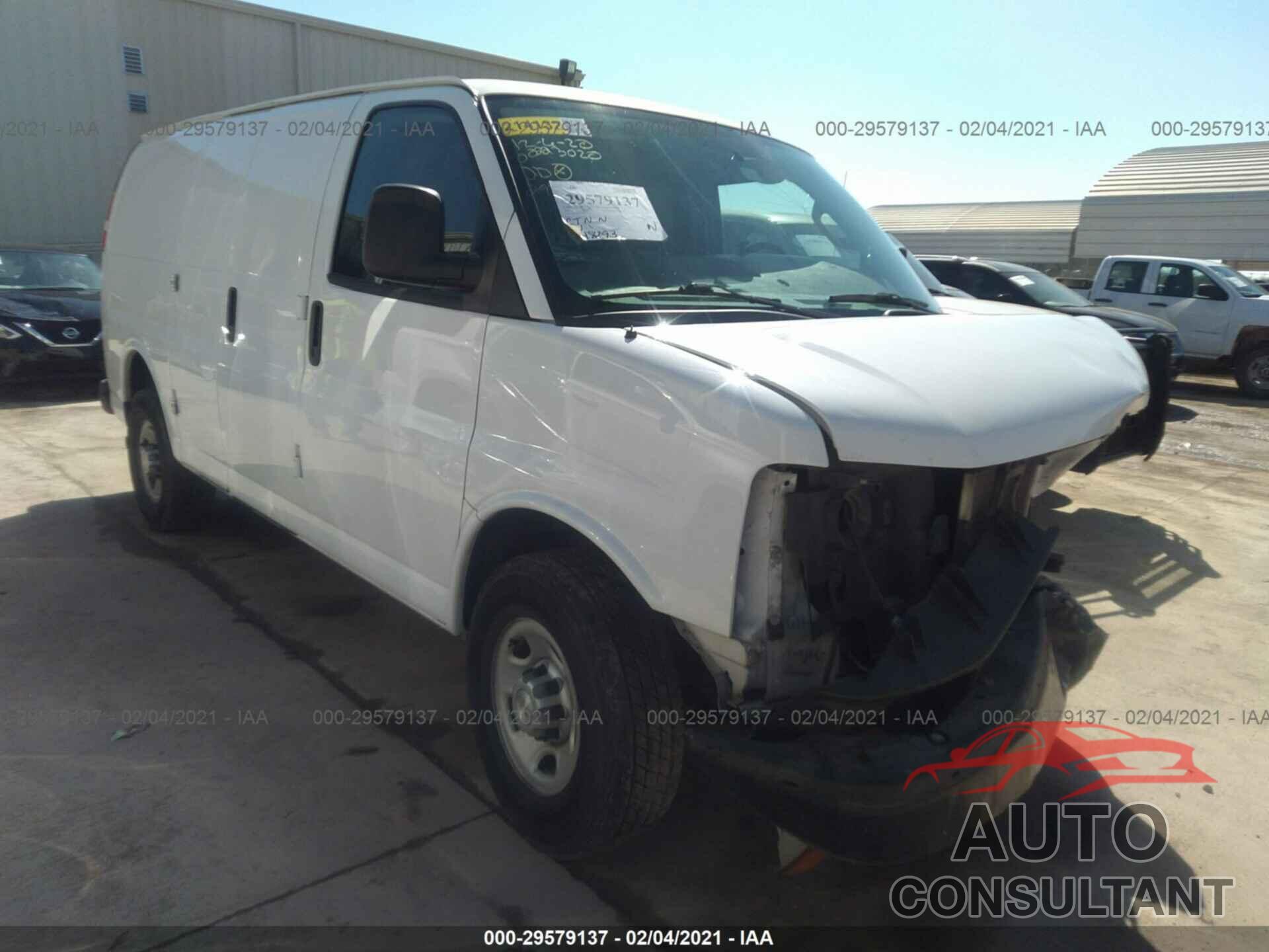 CHEVROLET EXPRESS CARGO VAN 2017 - 1GCWGAFF7H1297216