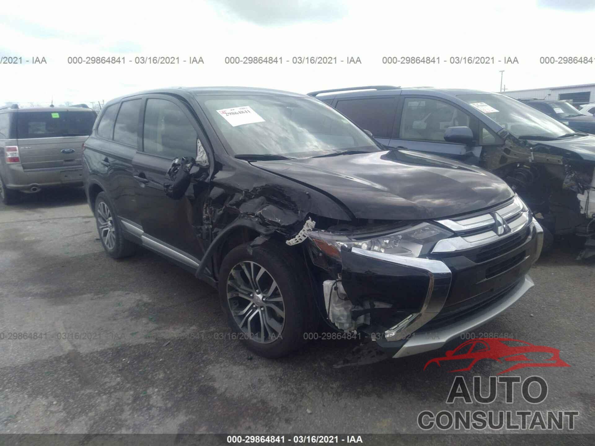 MITSUBISHI OUTLANDER 2018 - JA4AD2A30JZ053446