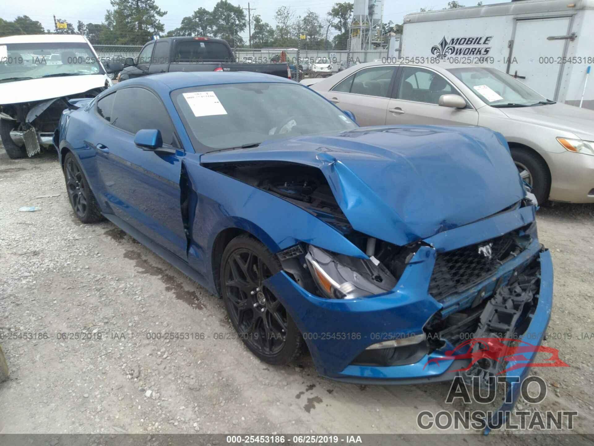 FORD MUSTANG 2017 - 1FA6P8TH9H5255823