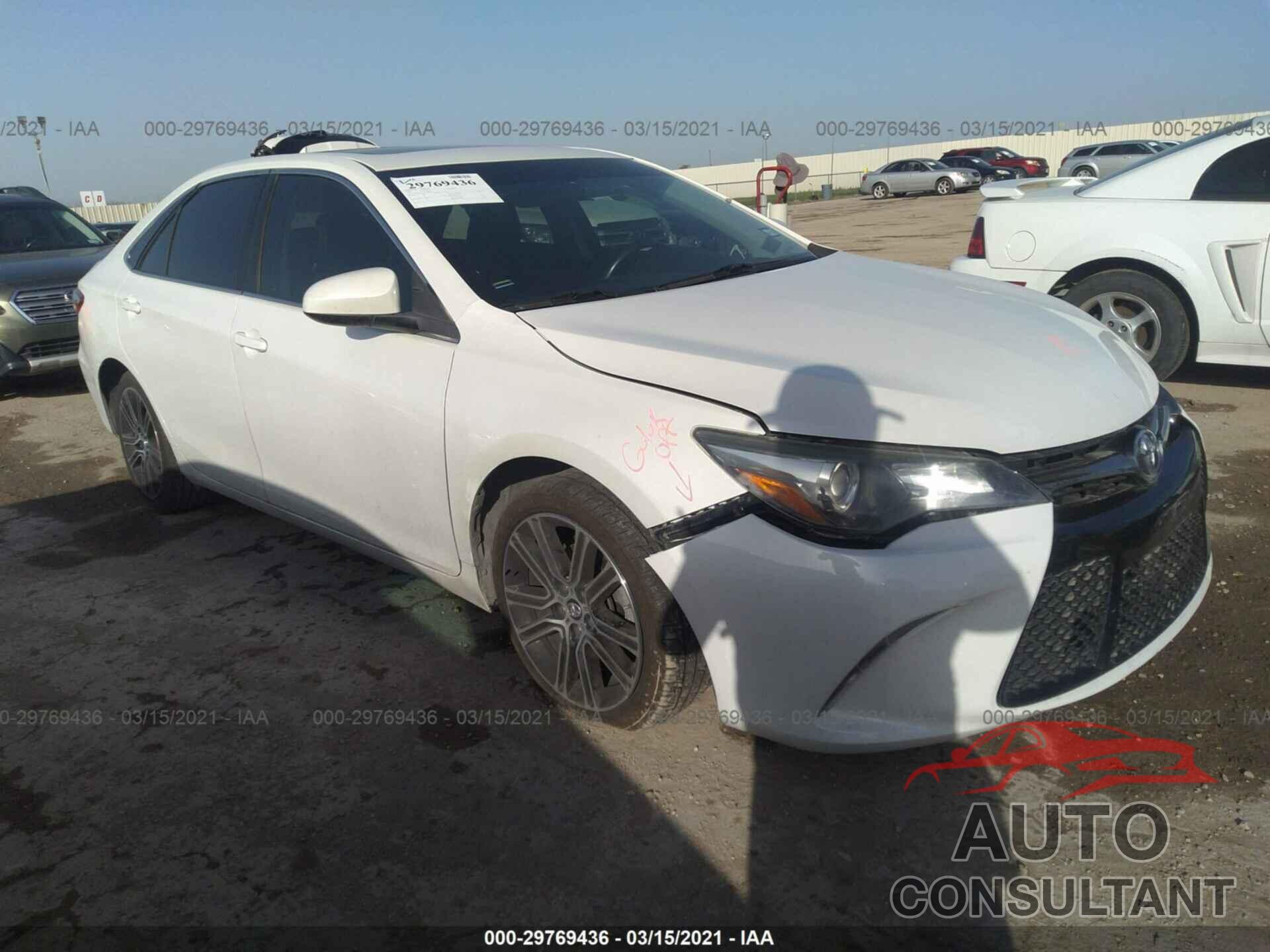 TOYOTA CAMRY 2016 - 4T1BF1FK1GU188614