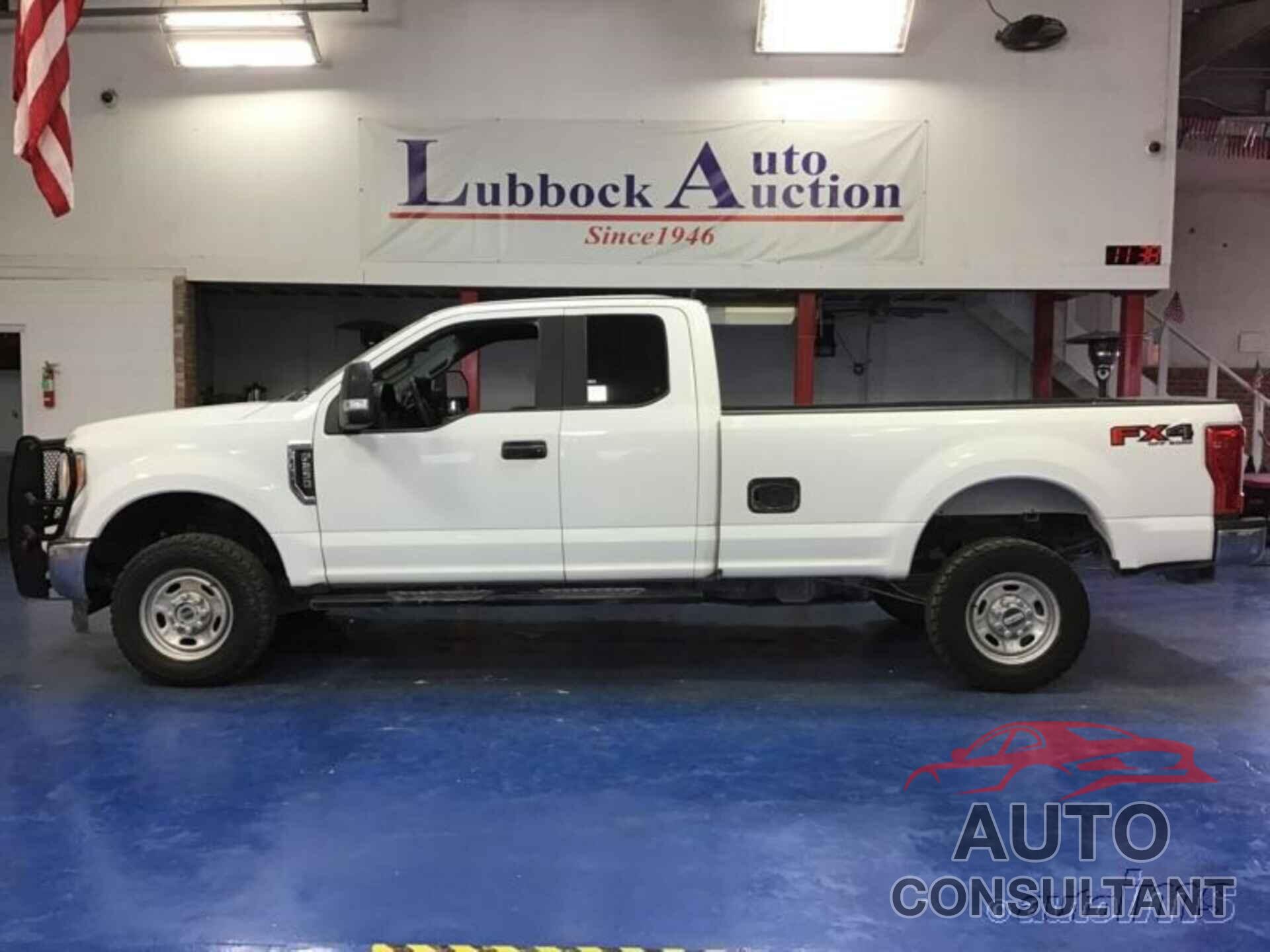 FORD SUPER DUTY F-250 SRW 2017 - 1FT7X2B63HEE01905