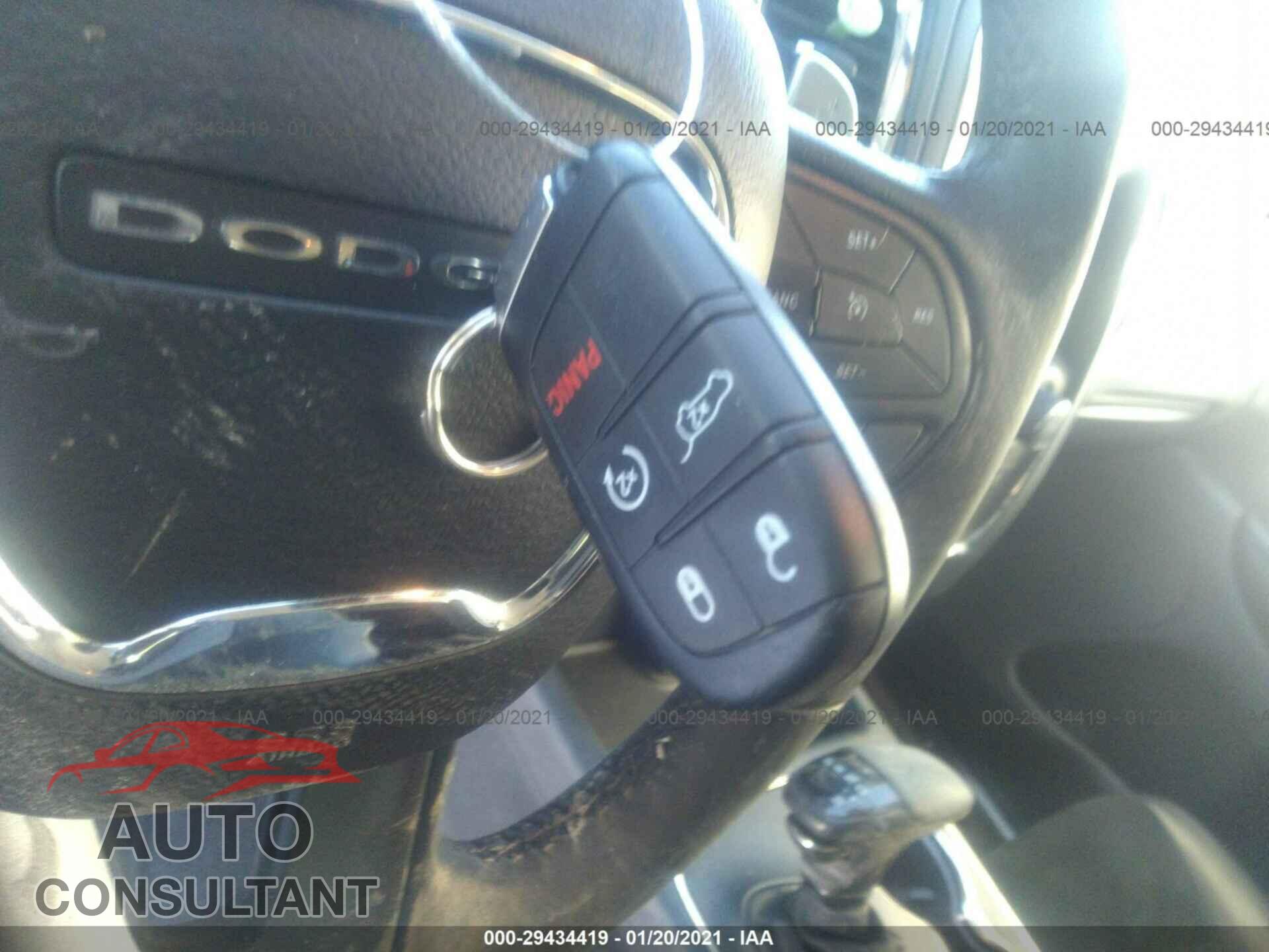 DODGE DURANGO 2018 - 1C4RDJDG1JC290726