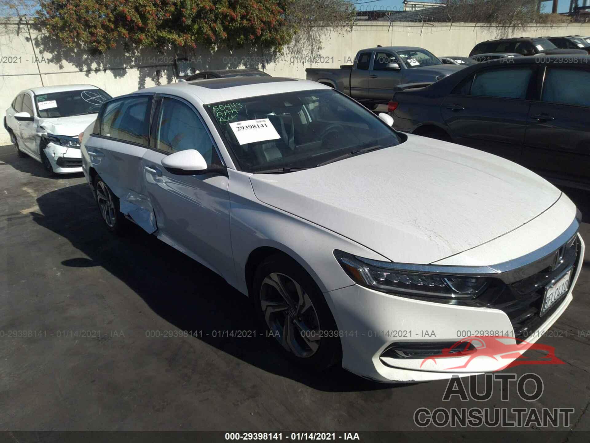 HONDA ACCORD SEDAN 2018 - 1HGCV2F50JA019349