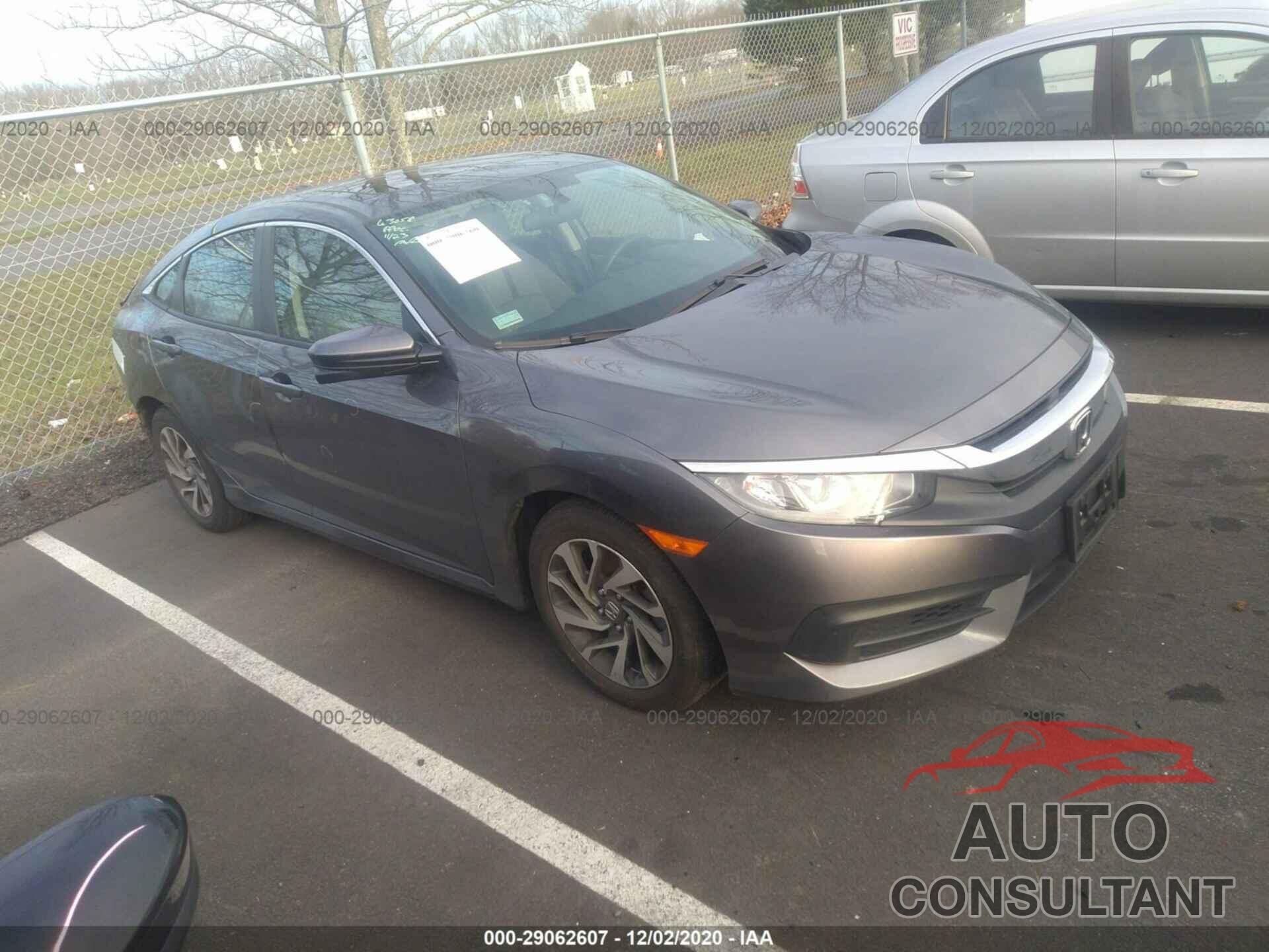 HONDA CIVIC SEDAN 2017 - 19XFC2F78HE203979