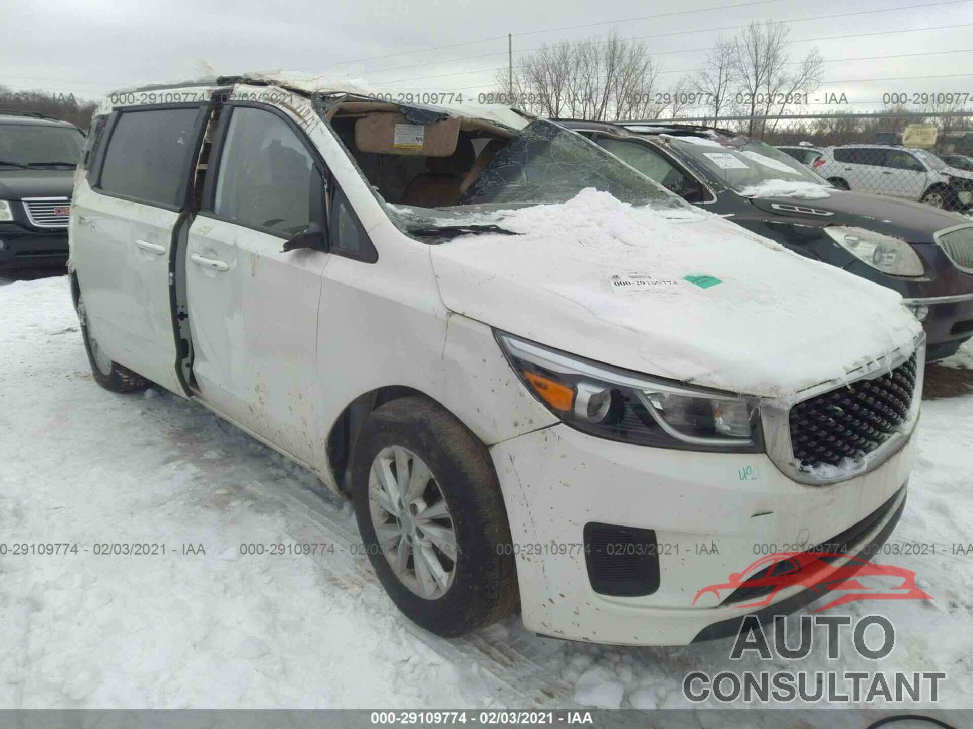 KIA SEDONA 2016 - KNDMB5C17G6083513