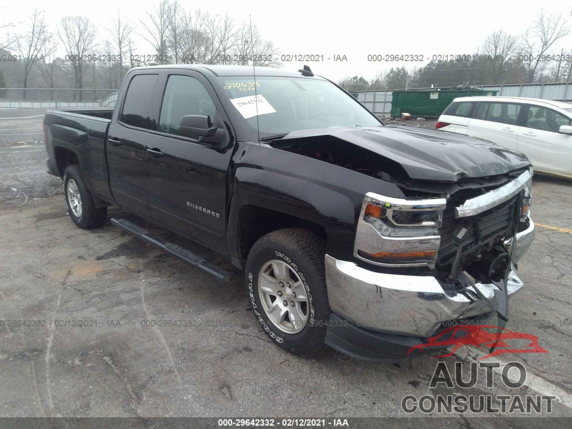 CHEVROLET SILVERADO 1500 2018 - 1GCRCREC0JZ314511