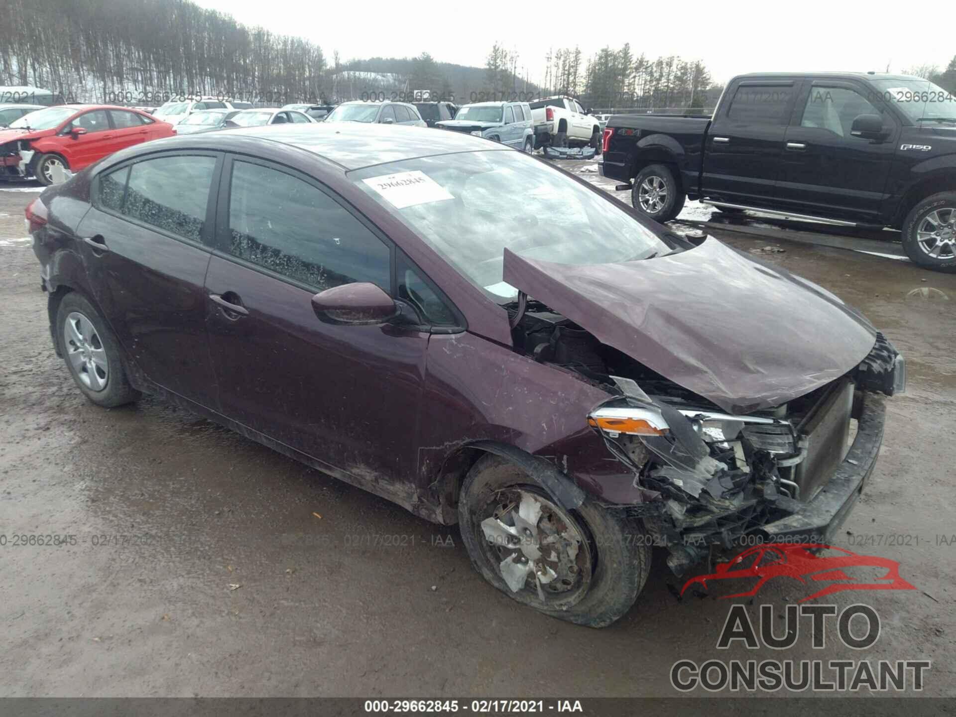 KIA FORTE 2018 - 3KPFK4A78JE275616
