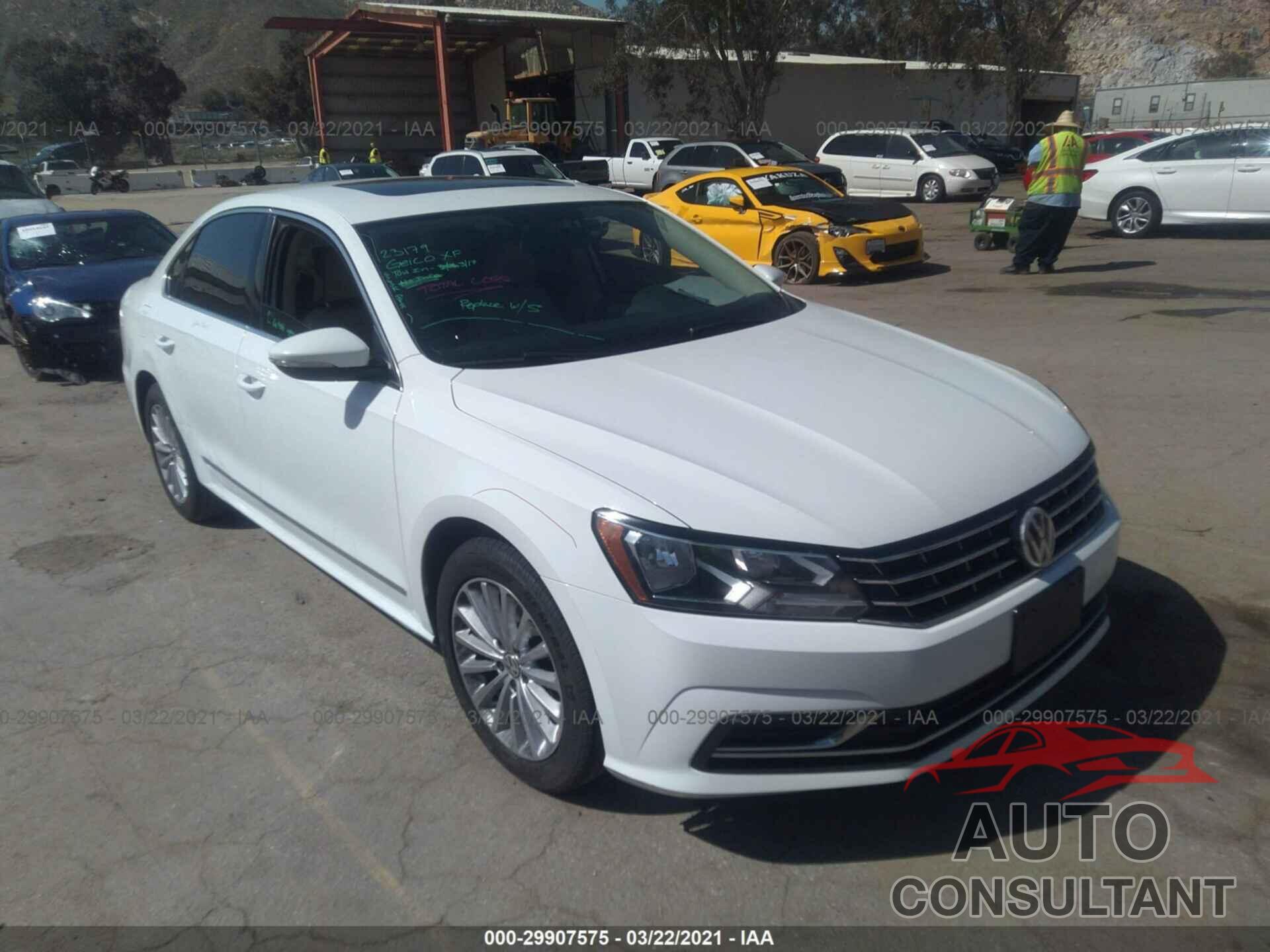 VOLKSWAGEN PASSAT 2016 - 1VWBT7A30GC047780
