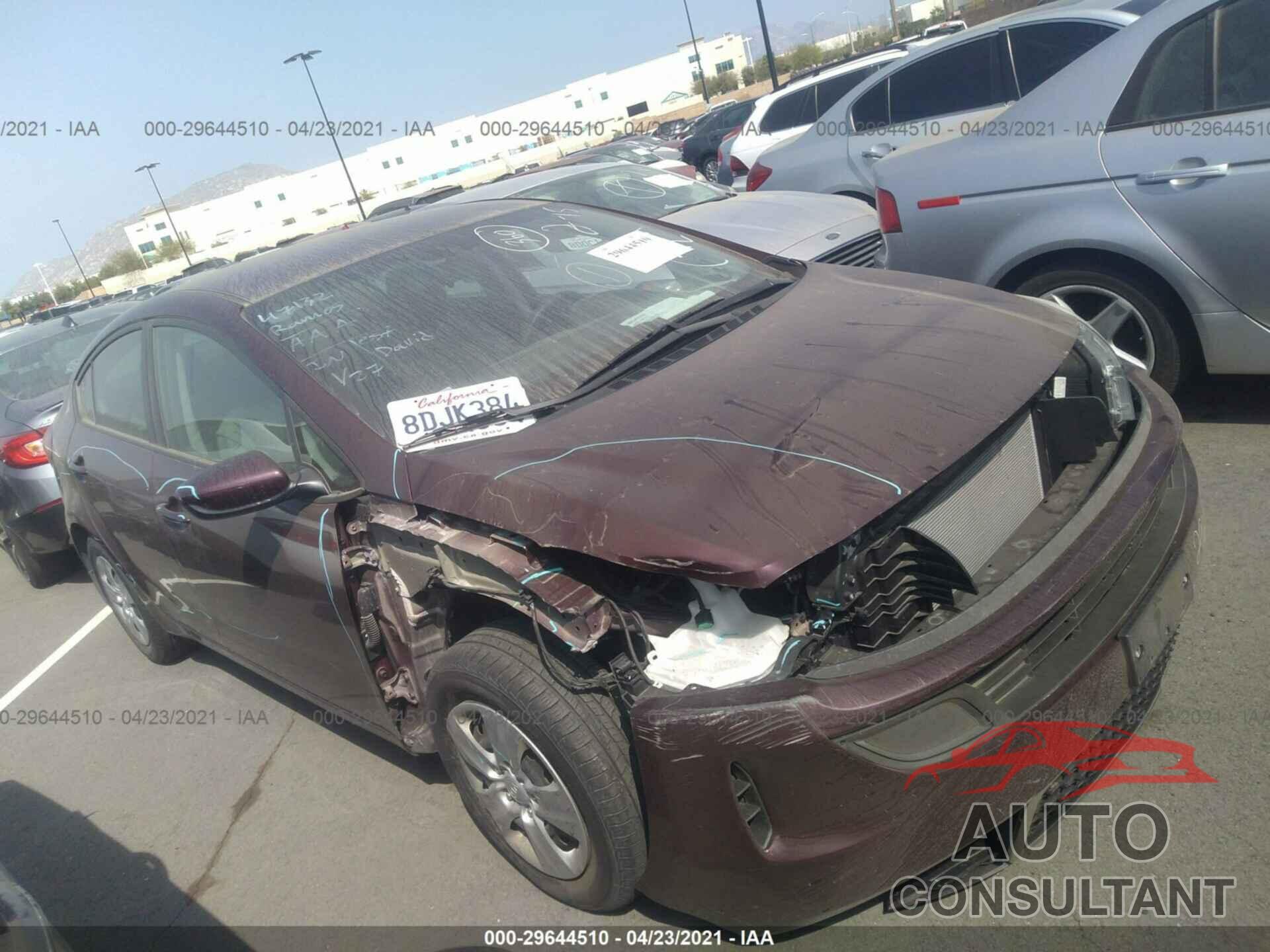 KIA FORTE 2018 - 3KPFK4A71JE220800