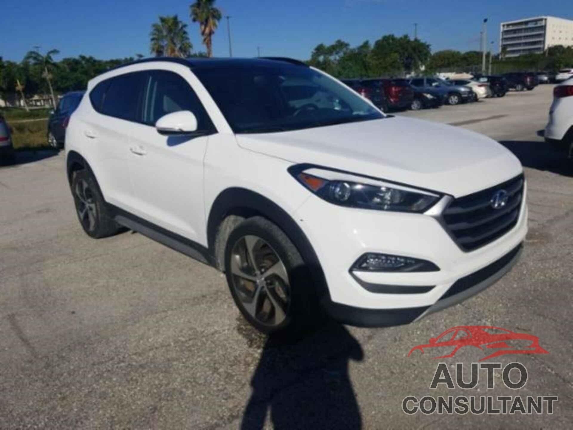 HYUNDAI TUCSON 2018 - KM8J33A29JU689734