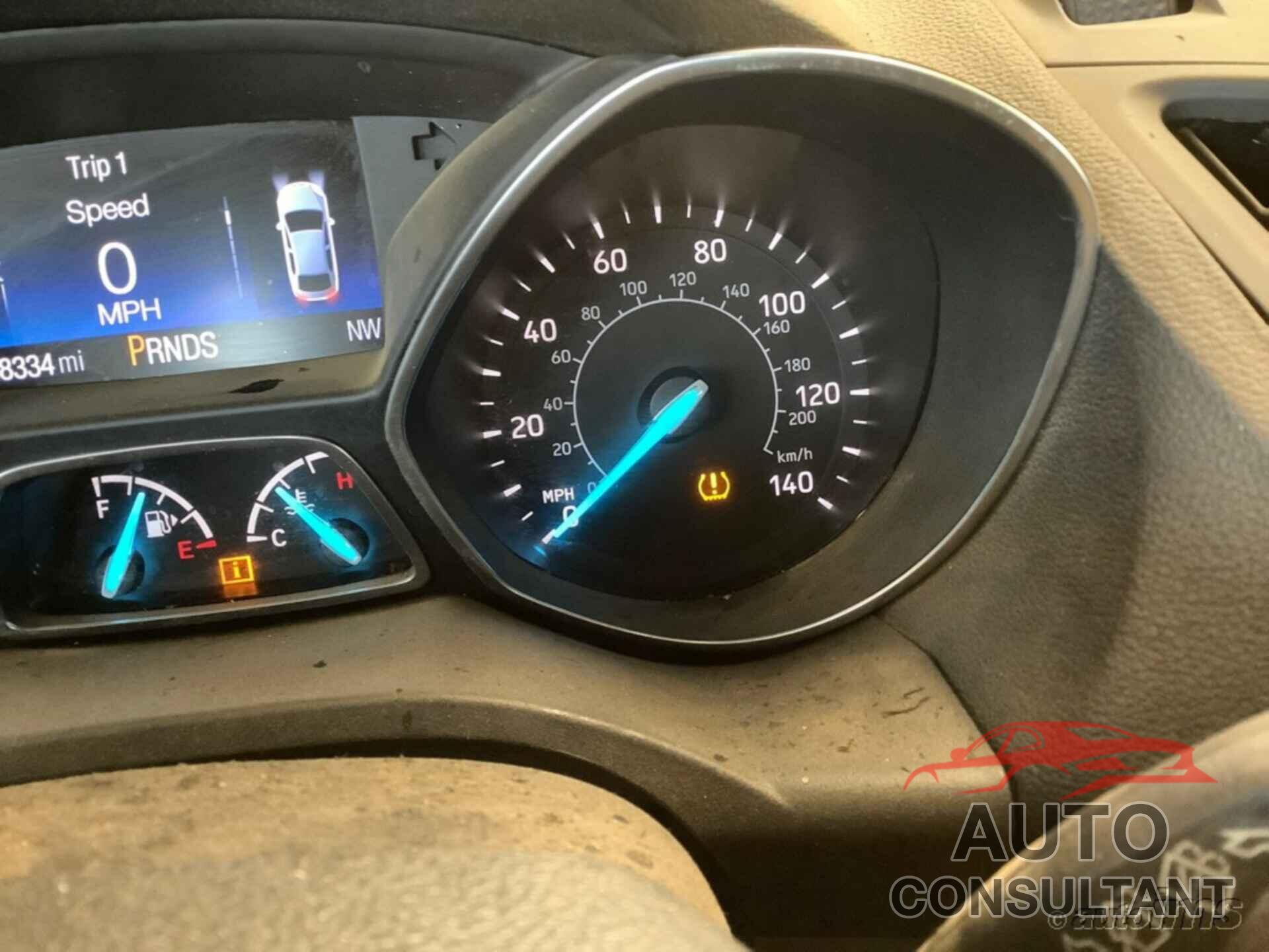 FORD ESCAPE 2019 - 1FMCU0F71KUB20550