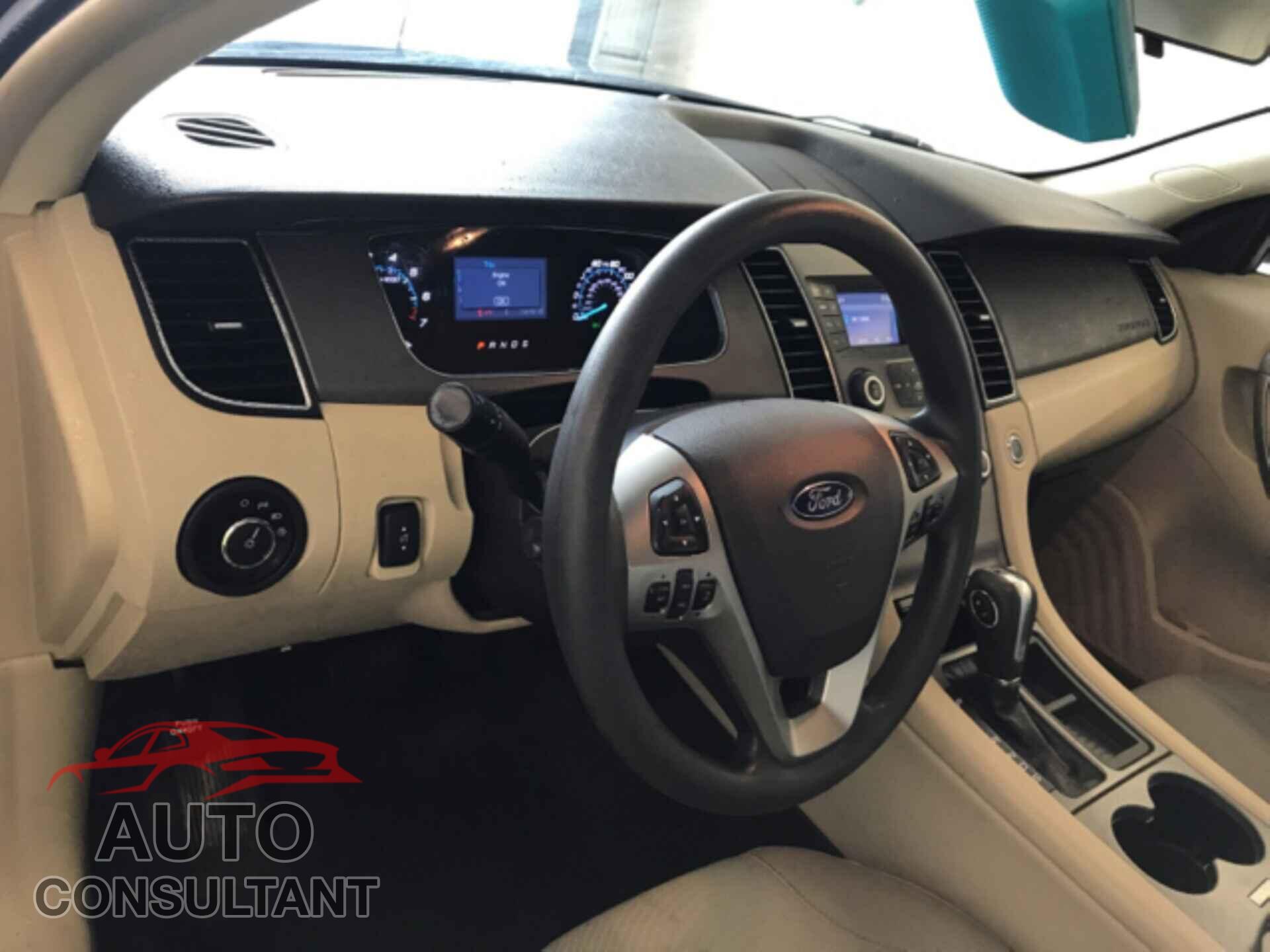 FORD TAURUS 2017 - 1FAHP2D84HG109919