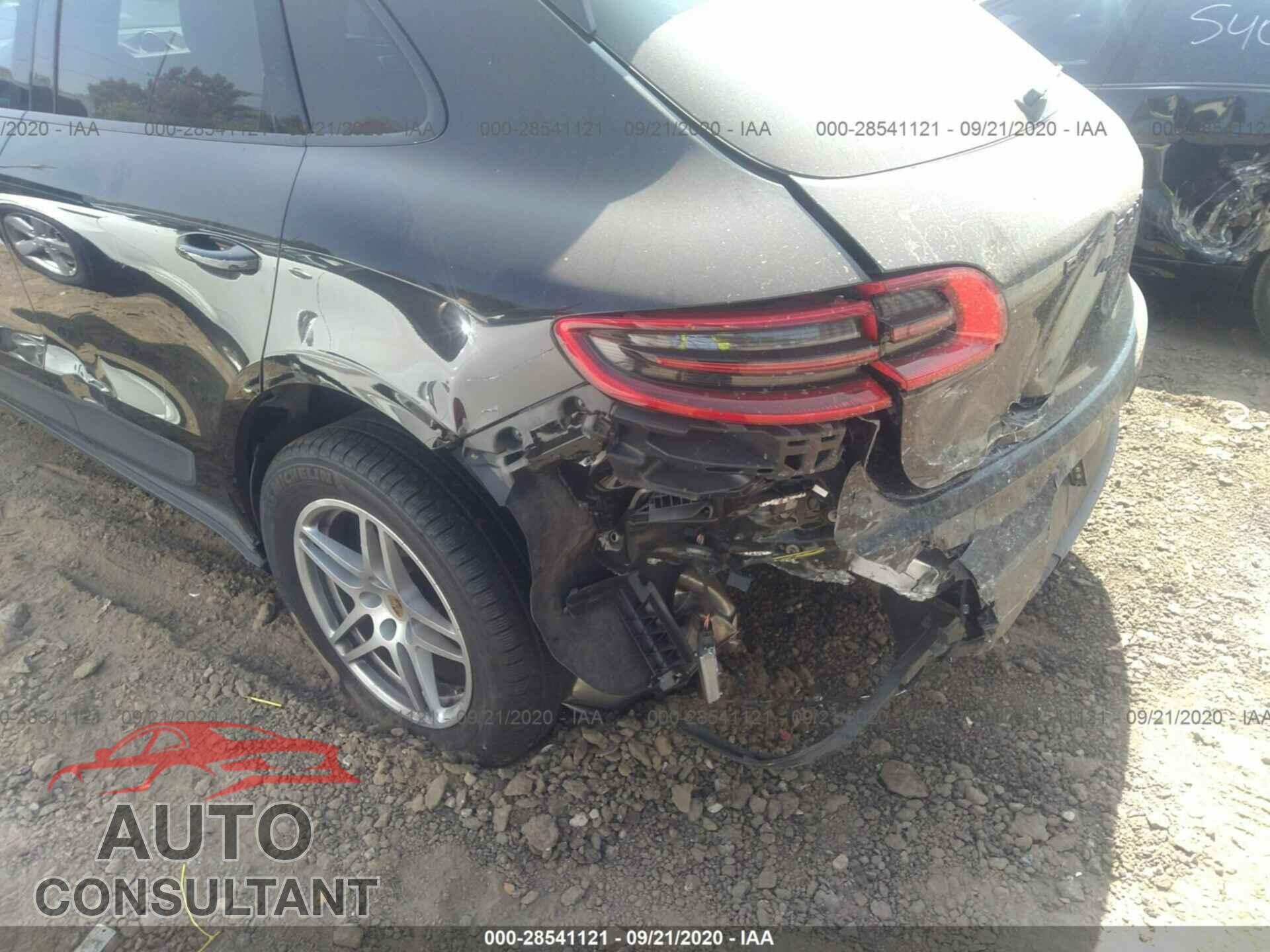 PORSCHE MACAN 2017 - WP1AA2A56HLB83727