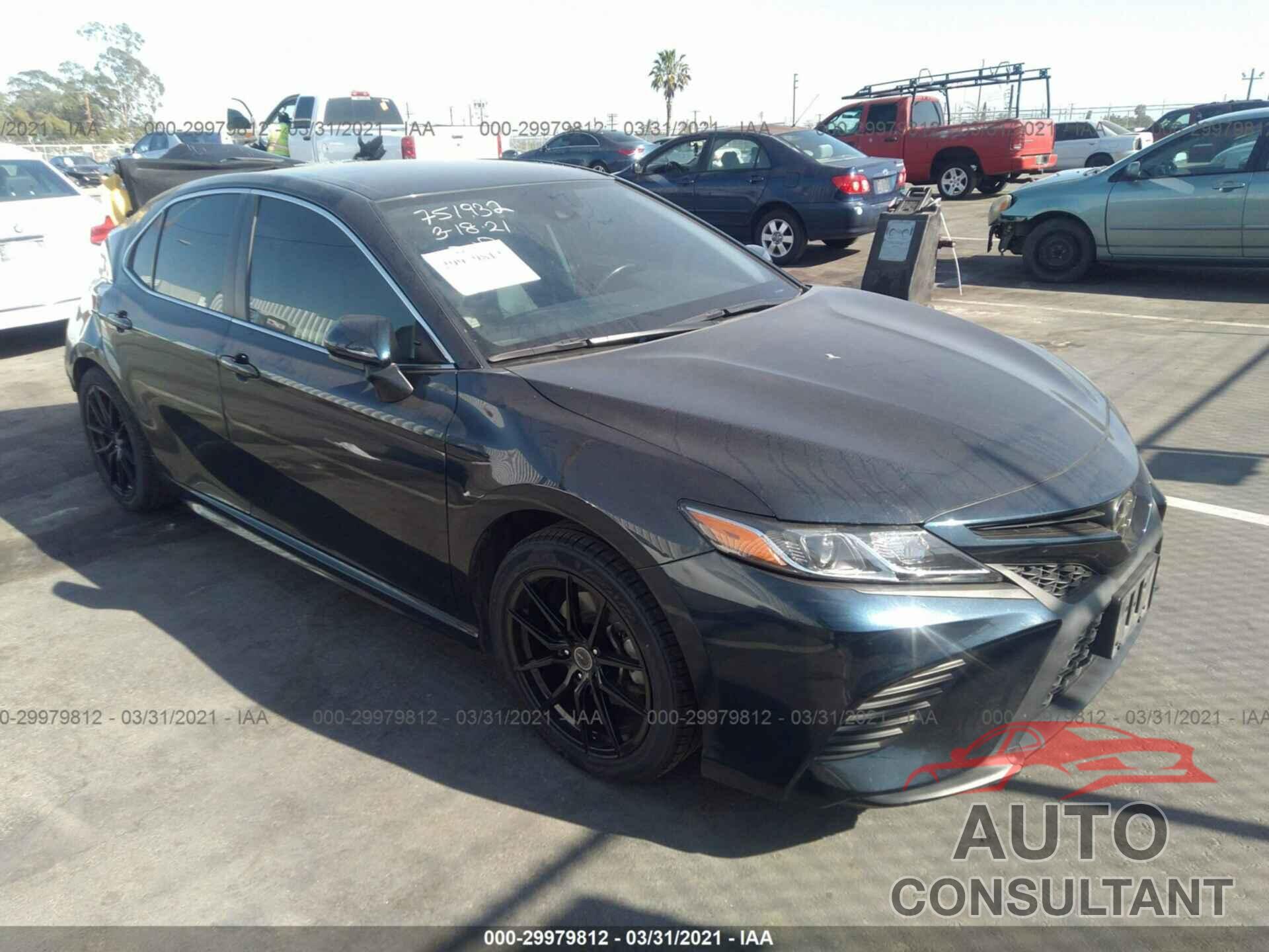 TOYOTA CAMRY 2019 - 4T1B11HK1KU730363
