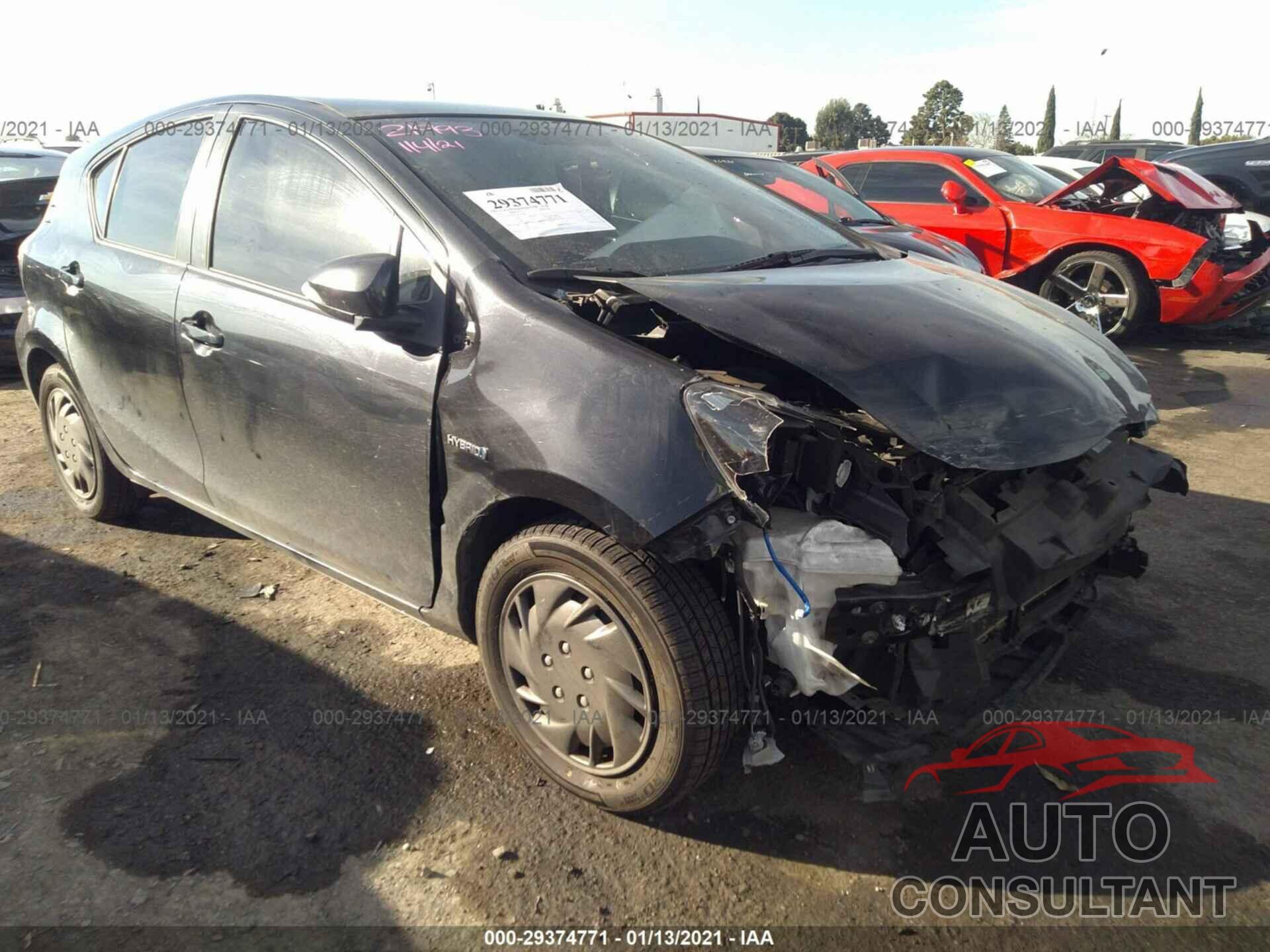 TOYOTA PRIUS C 2016 - JTDKDTB32G1129397