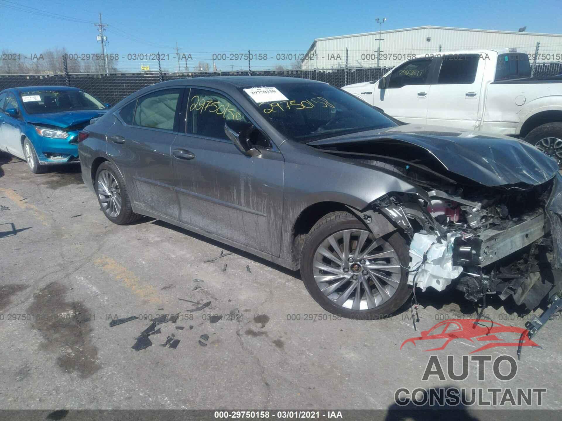 LEXUS ES 2019 - JTHB21B12K2004829