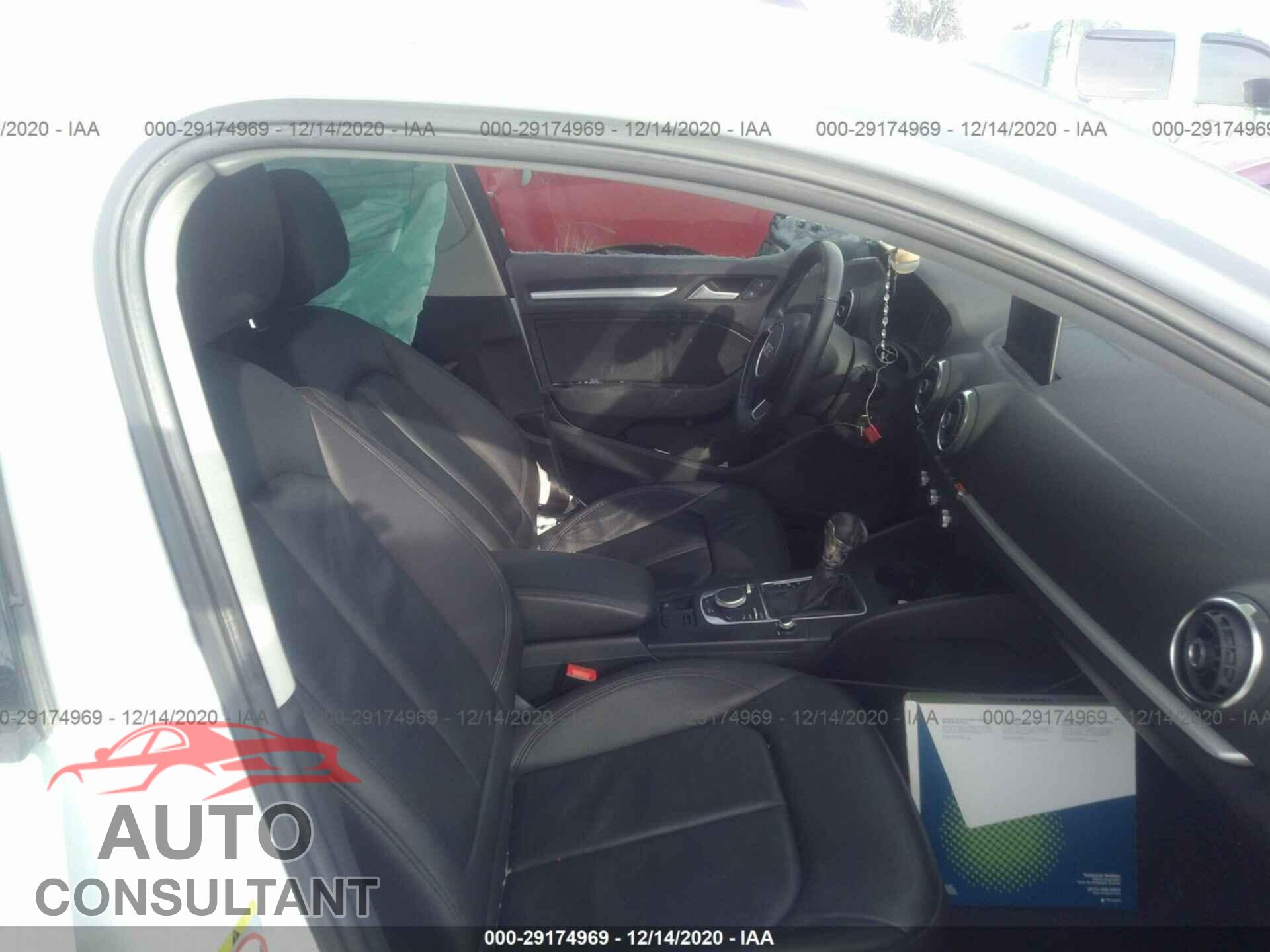 AUDI A3 2015 - WAUACGFF5F1012824