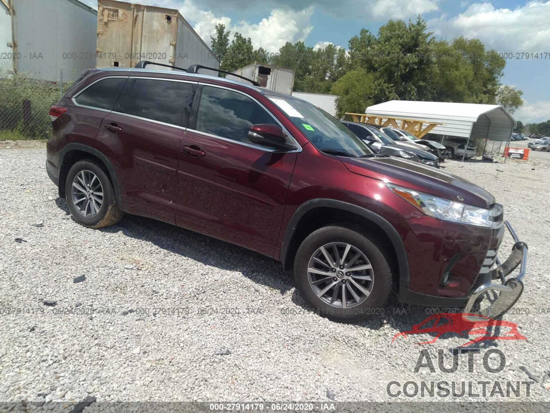 Toyota Highlander 2018 - 5TDJZRFH1JS822252