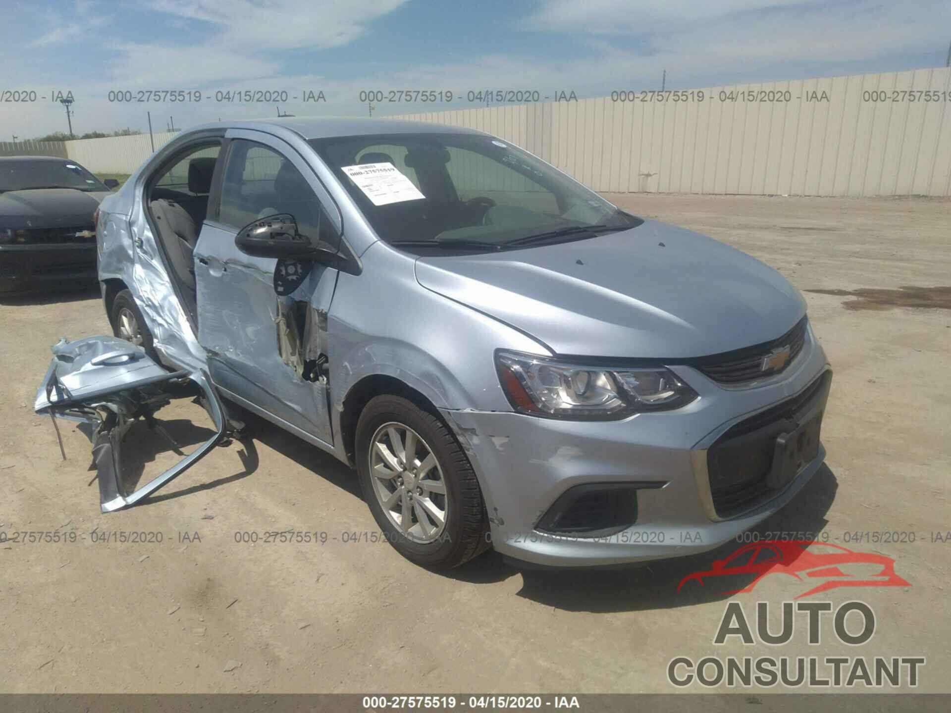 CHEVROLET SONIC 2017 - 1G1JD5SH1H4125644