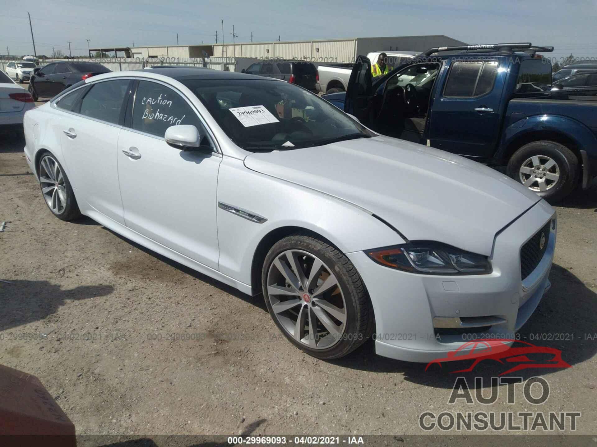 JAGUAR XJ 2017 - SAJWA1C78H8W09566
