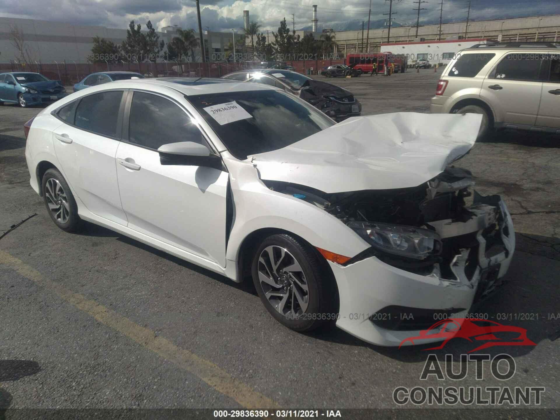 HONDA CIVIC SEDAN 2017 - 2HGFC2F79H8550601